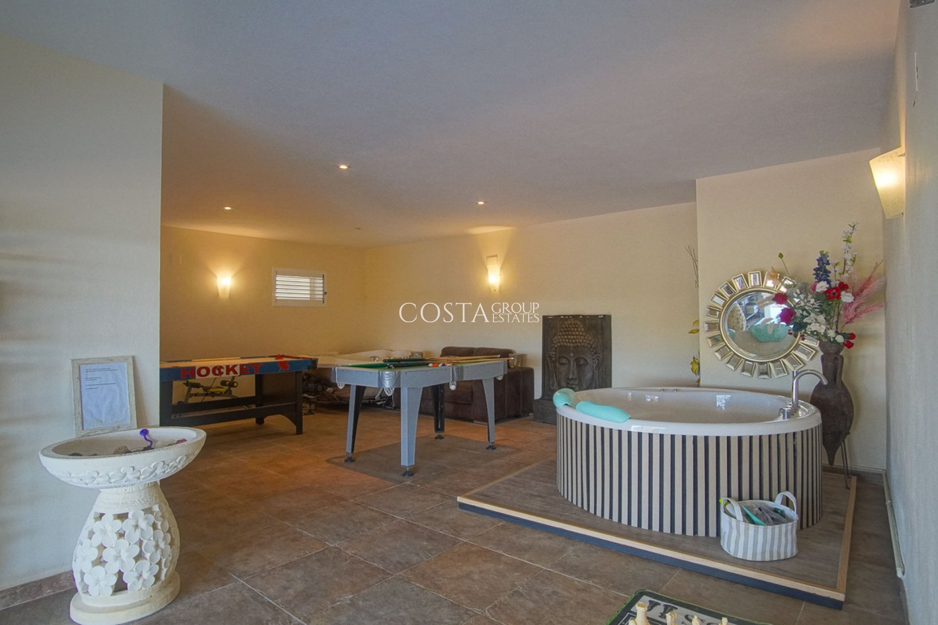 Resale - Villa -
Altea - Altea Centro