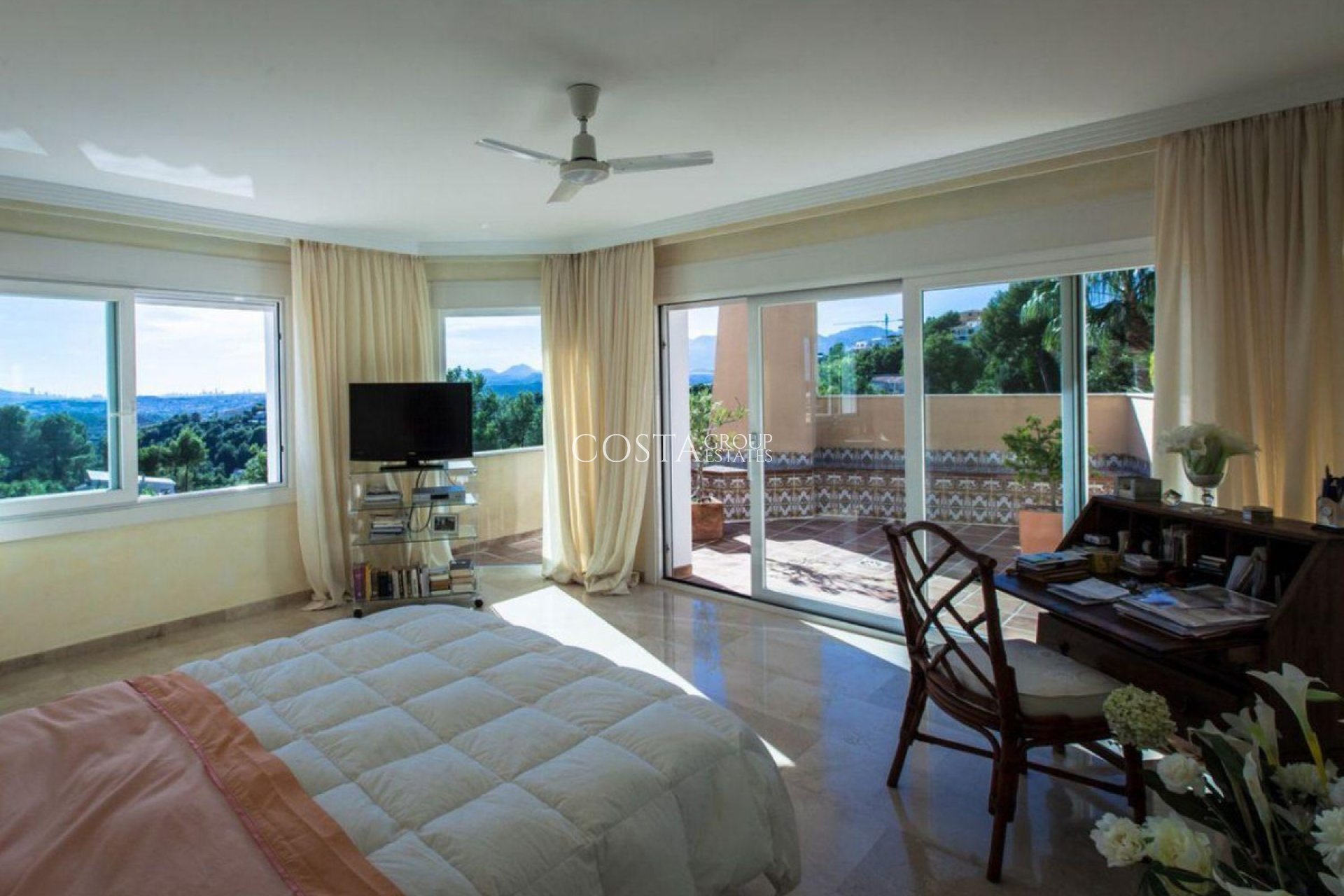 Resale - Villa -
Altea - Altea Centro