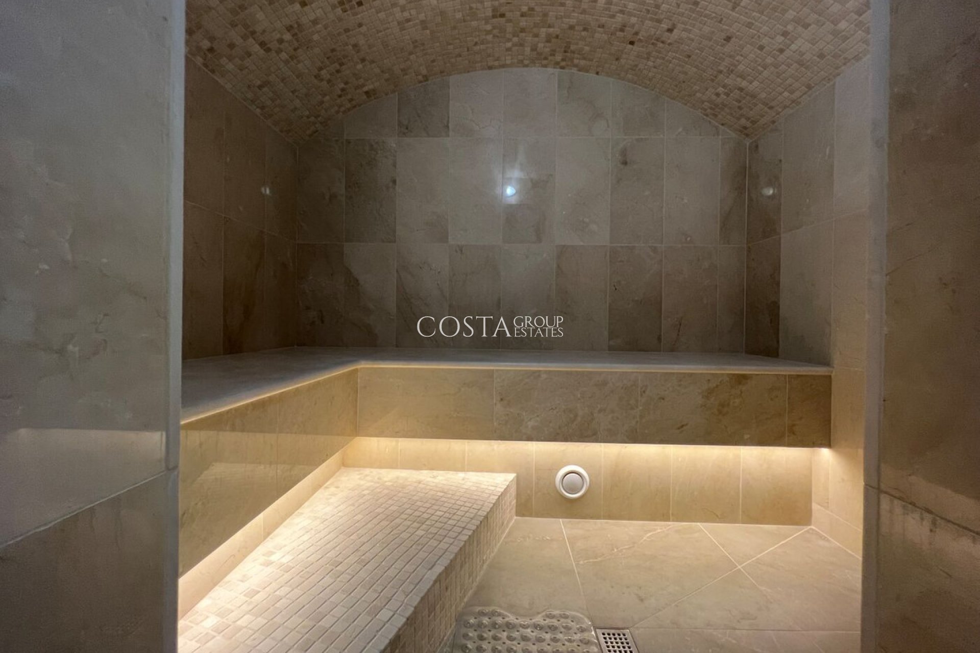 Resale - Villa -
Altea - Altea Hills