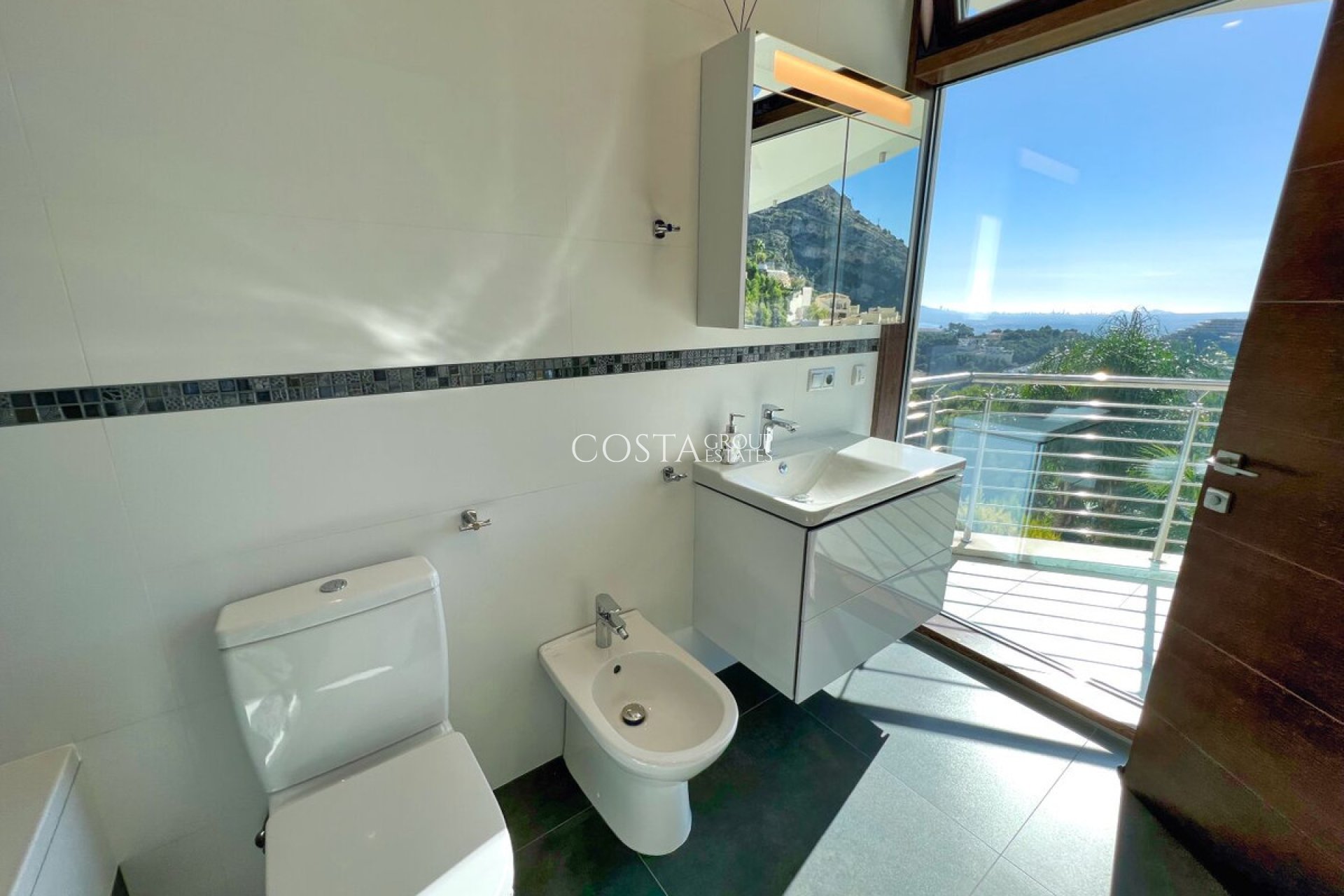 Resale - Villa -
Altea - Altea Hills