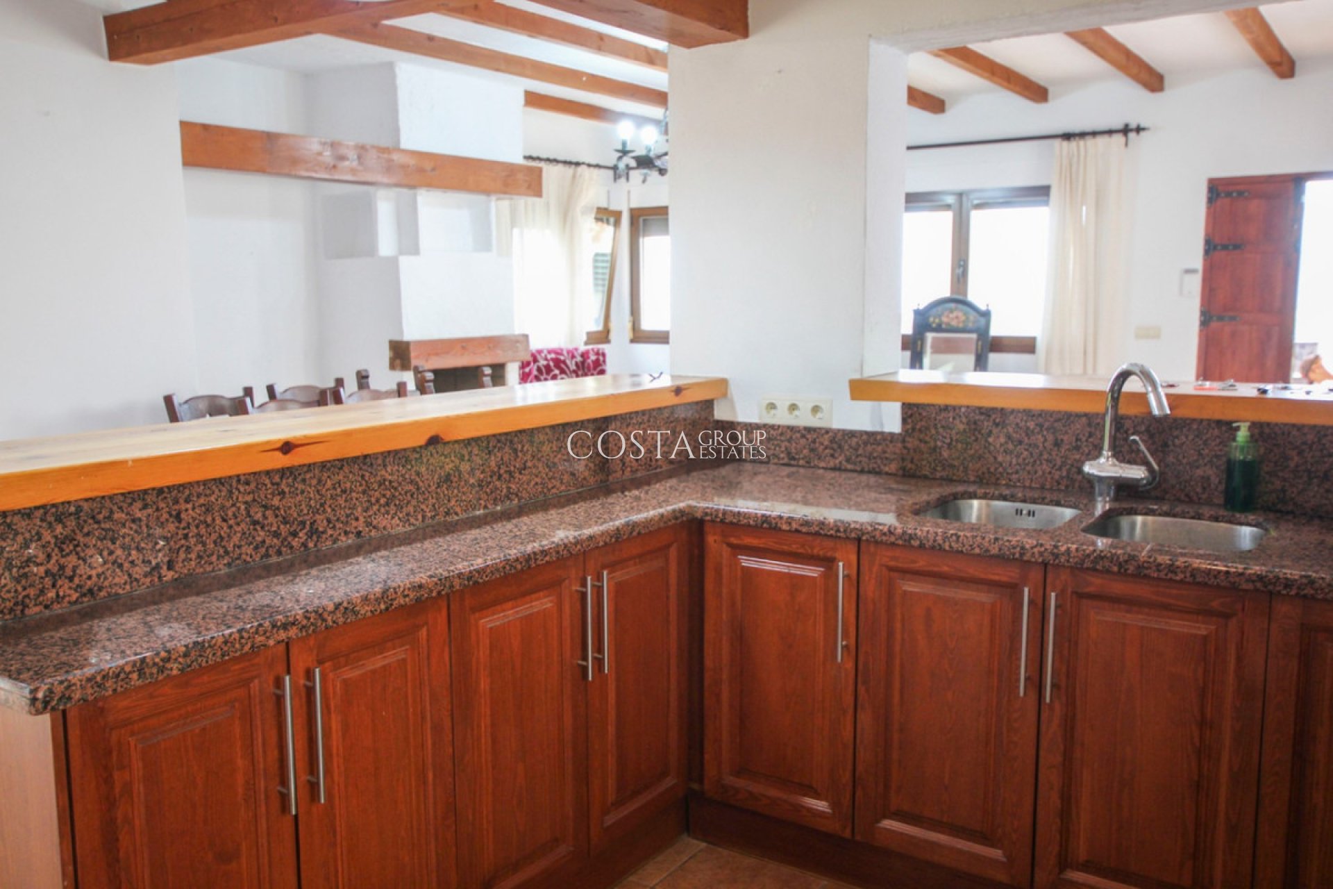 Resale - Villa -
Altea - Altea La Vella