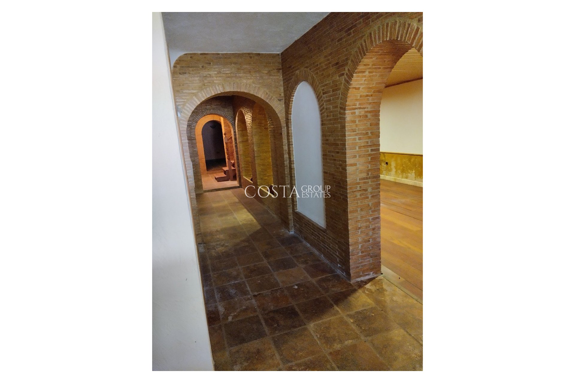 Resale - Villa -
Altea - Altea La Vella