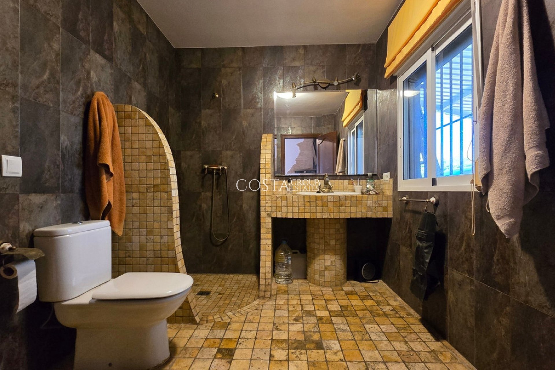 Resale - Villa -
Altea - Altea La Vella