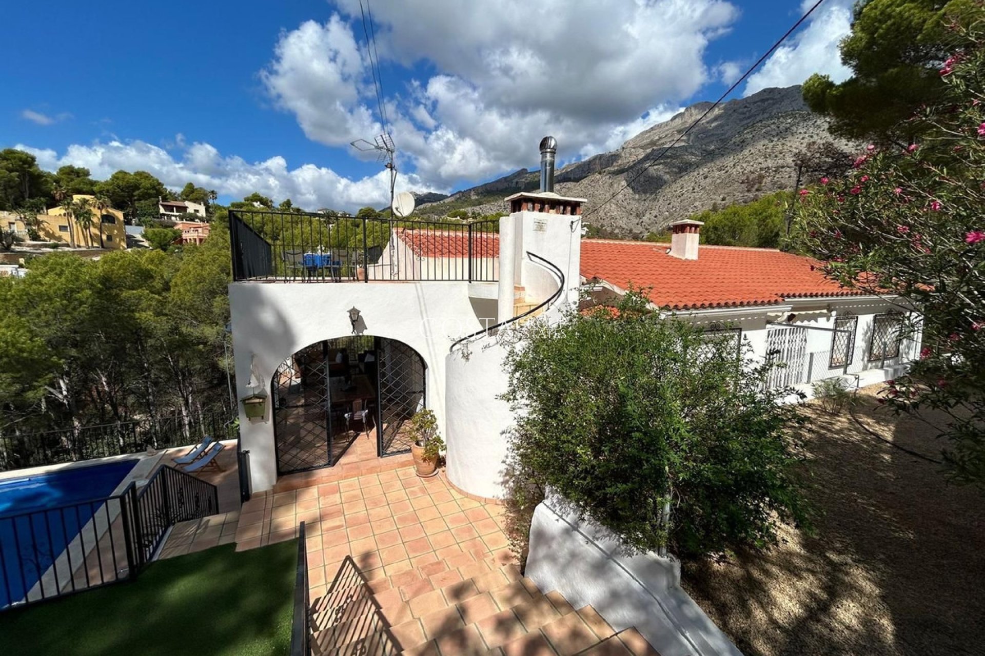 Resale - Villa -
Altea - Altea La Vella