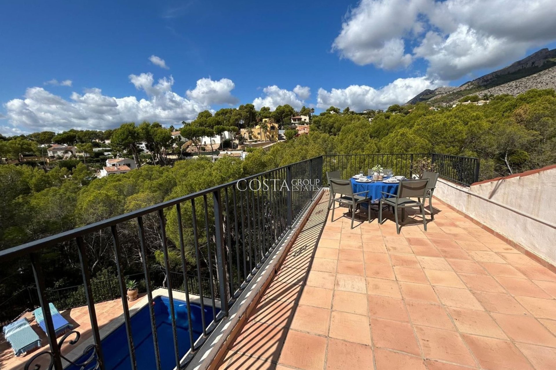 Resale - Villa -
Altea - Altea La Vella
