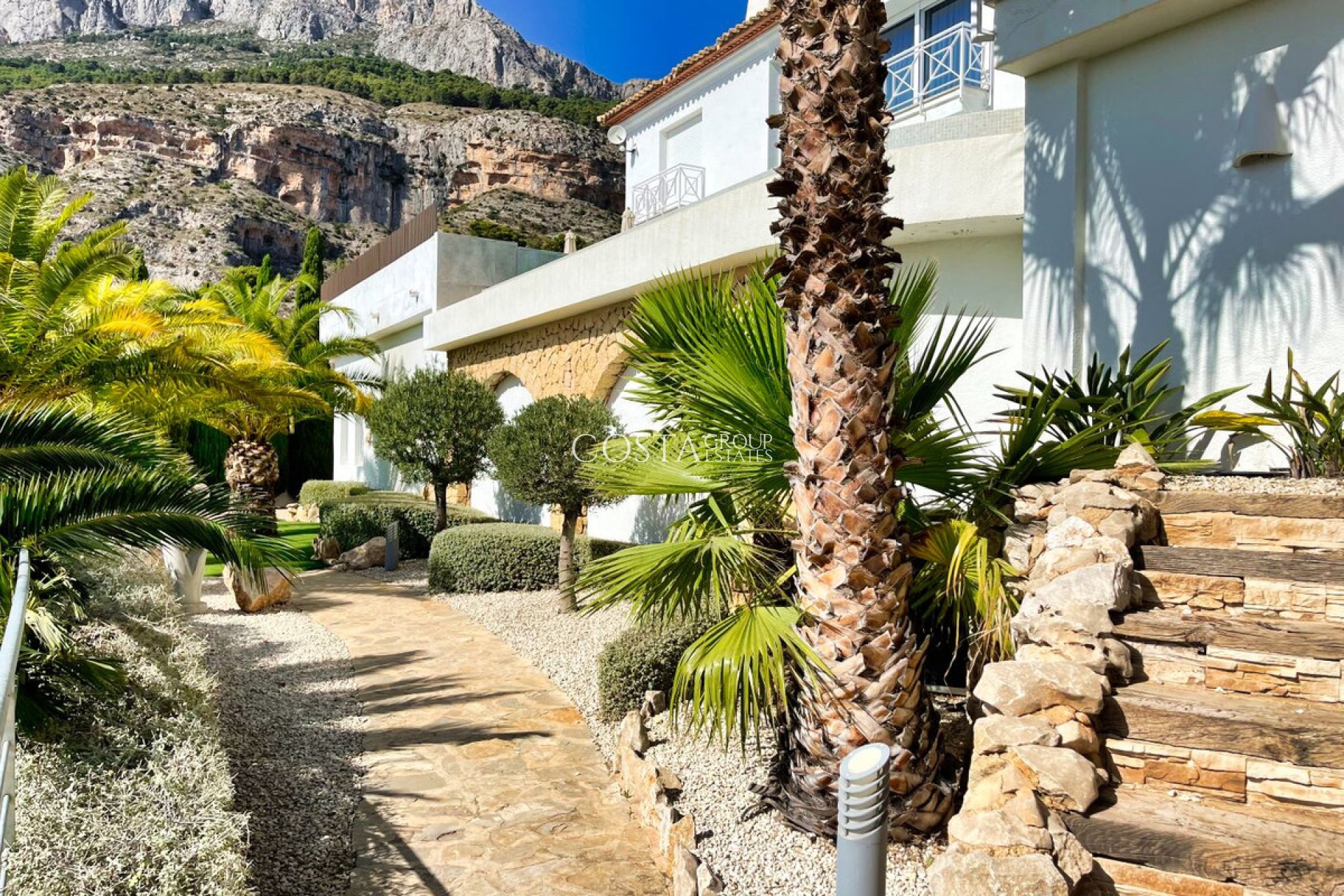 Resale - Villa -
Altea - Altea La Vella