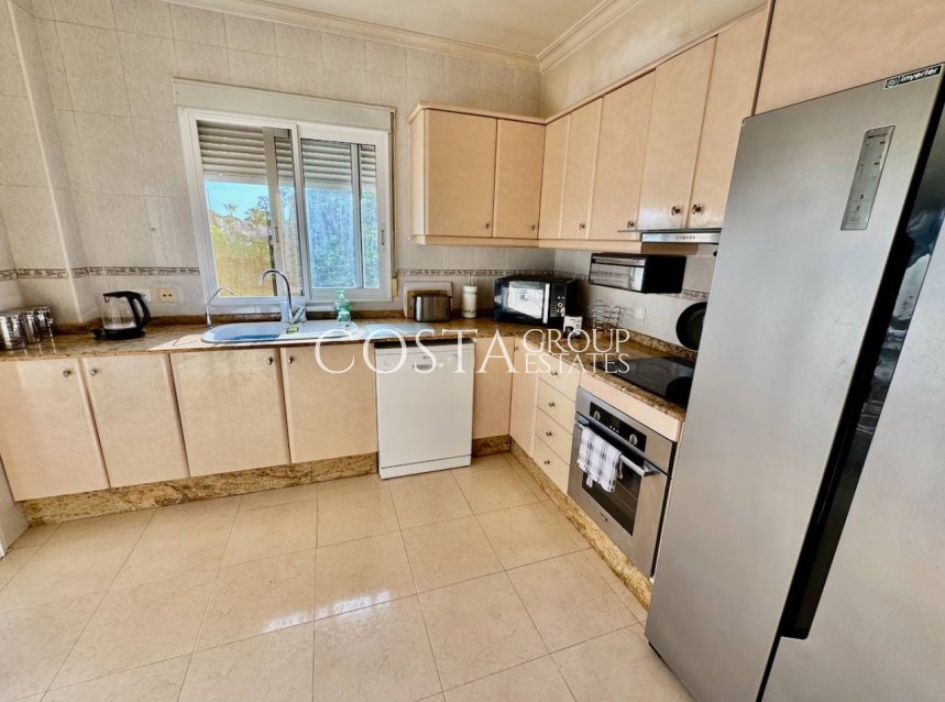 Resale - Villa -
Benferri