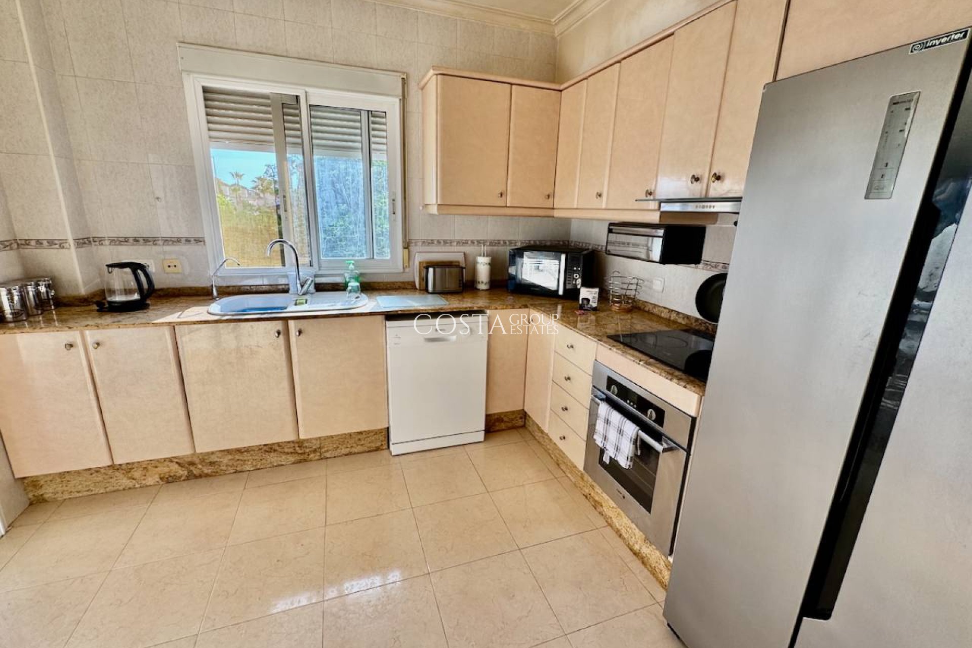 Resale - Villa -
Benferri