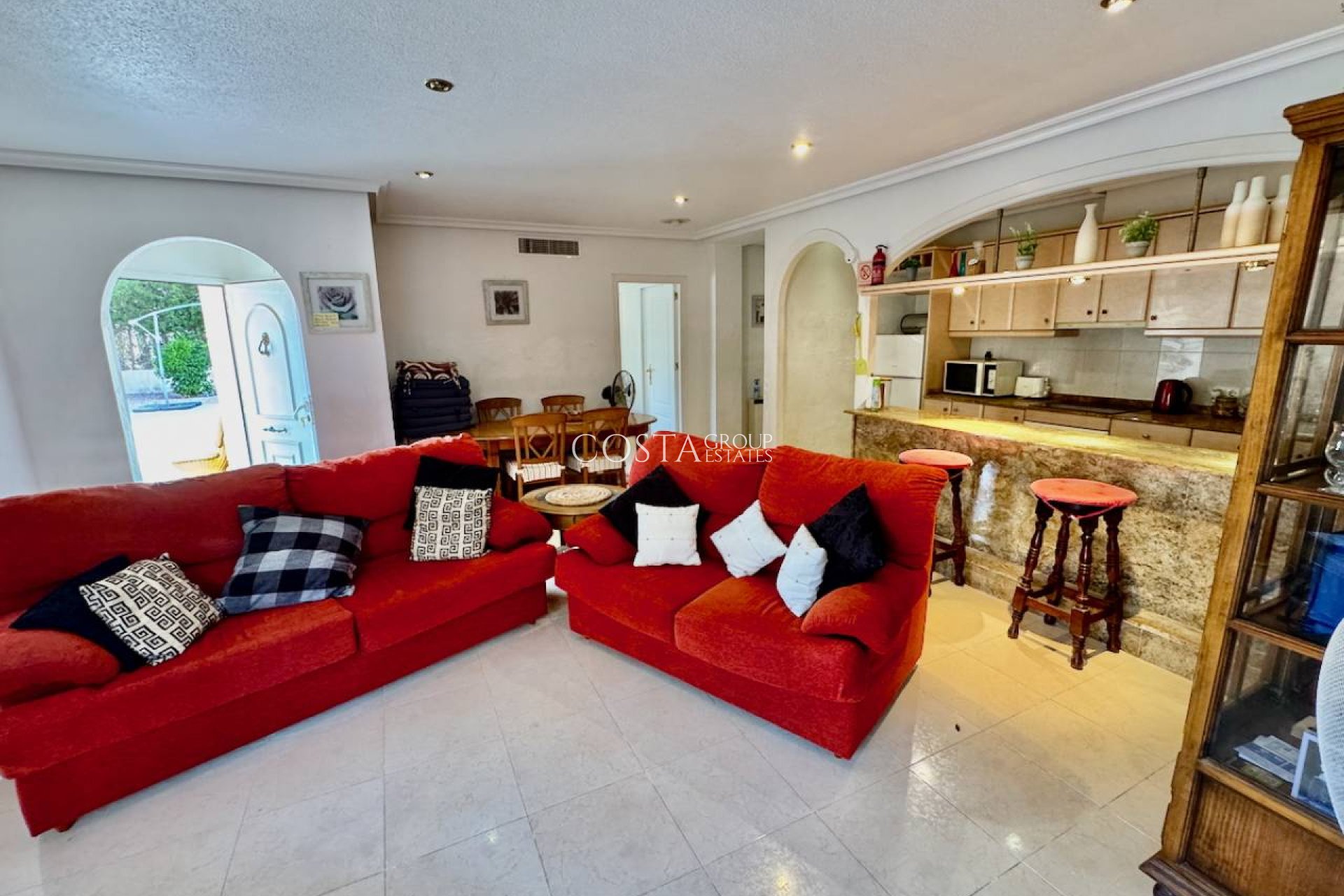 Resale - Villa -
Benferri