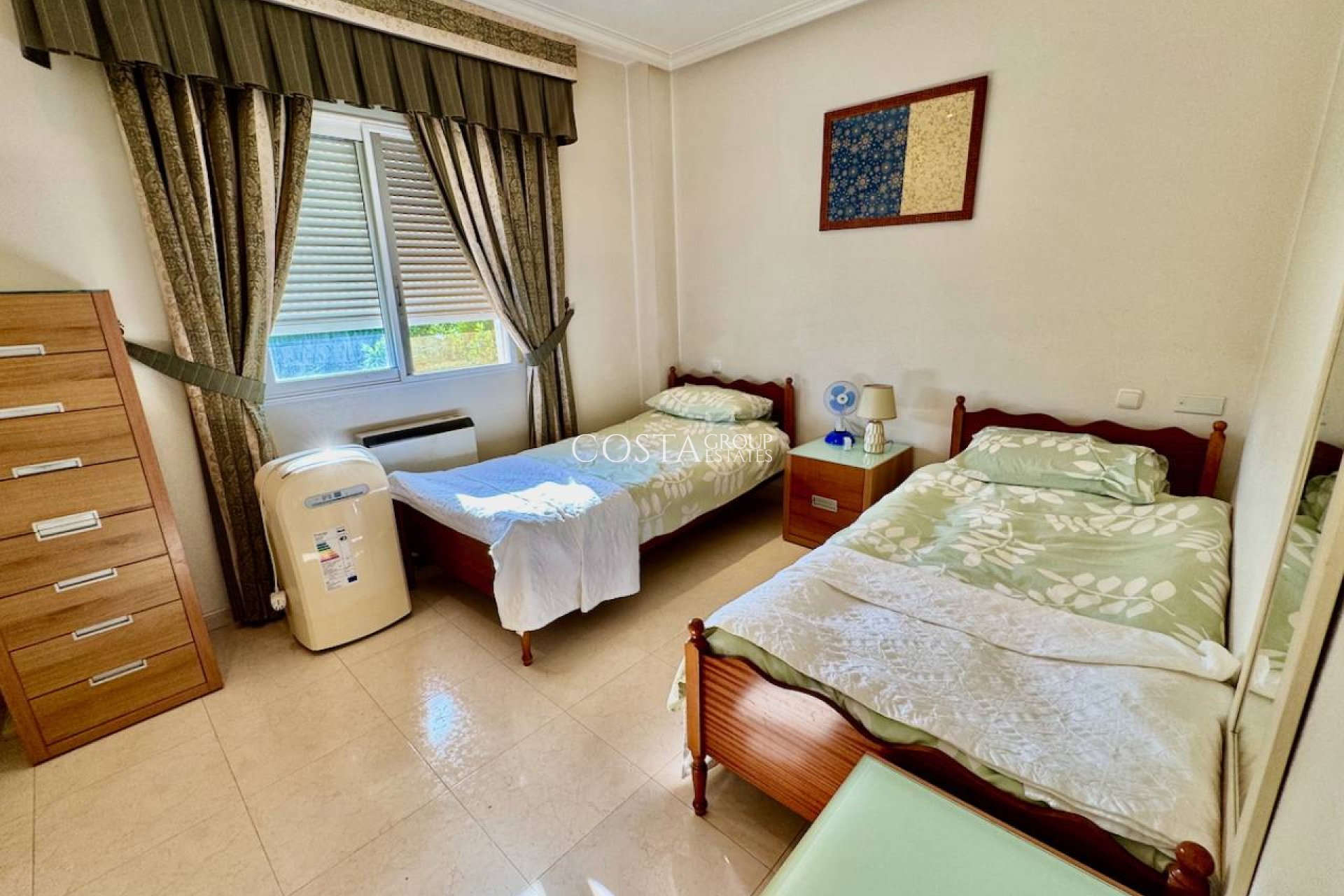 Resale - Villa -
Benferri