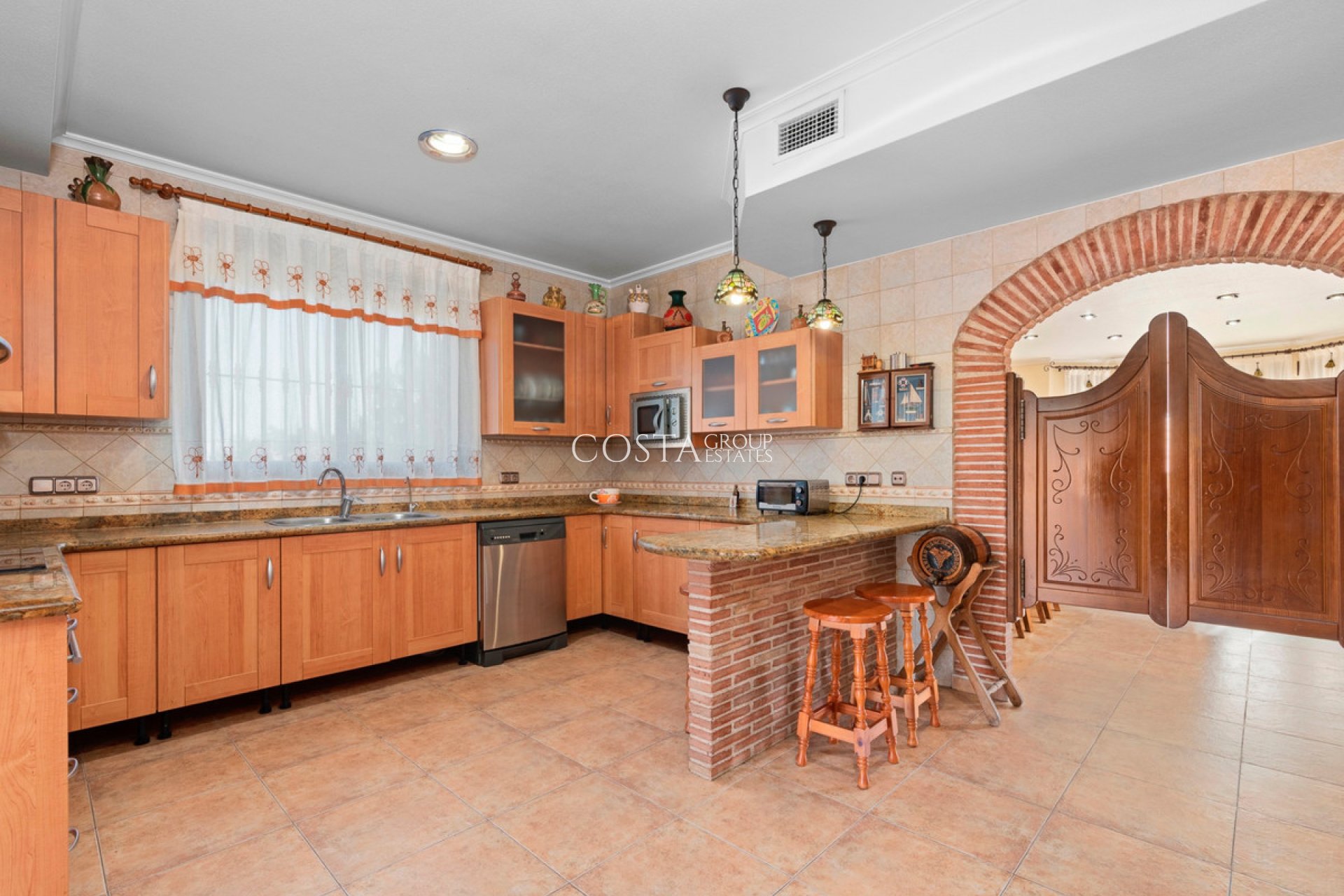 Resale - Villa -
Beniel - Beniel Centro