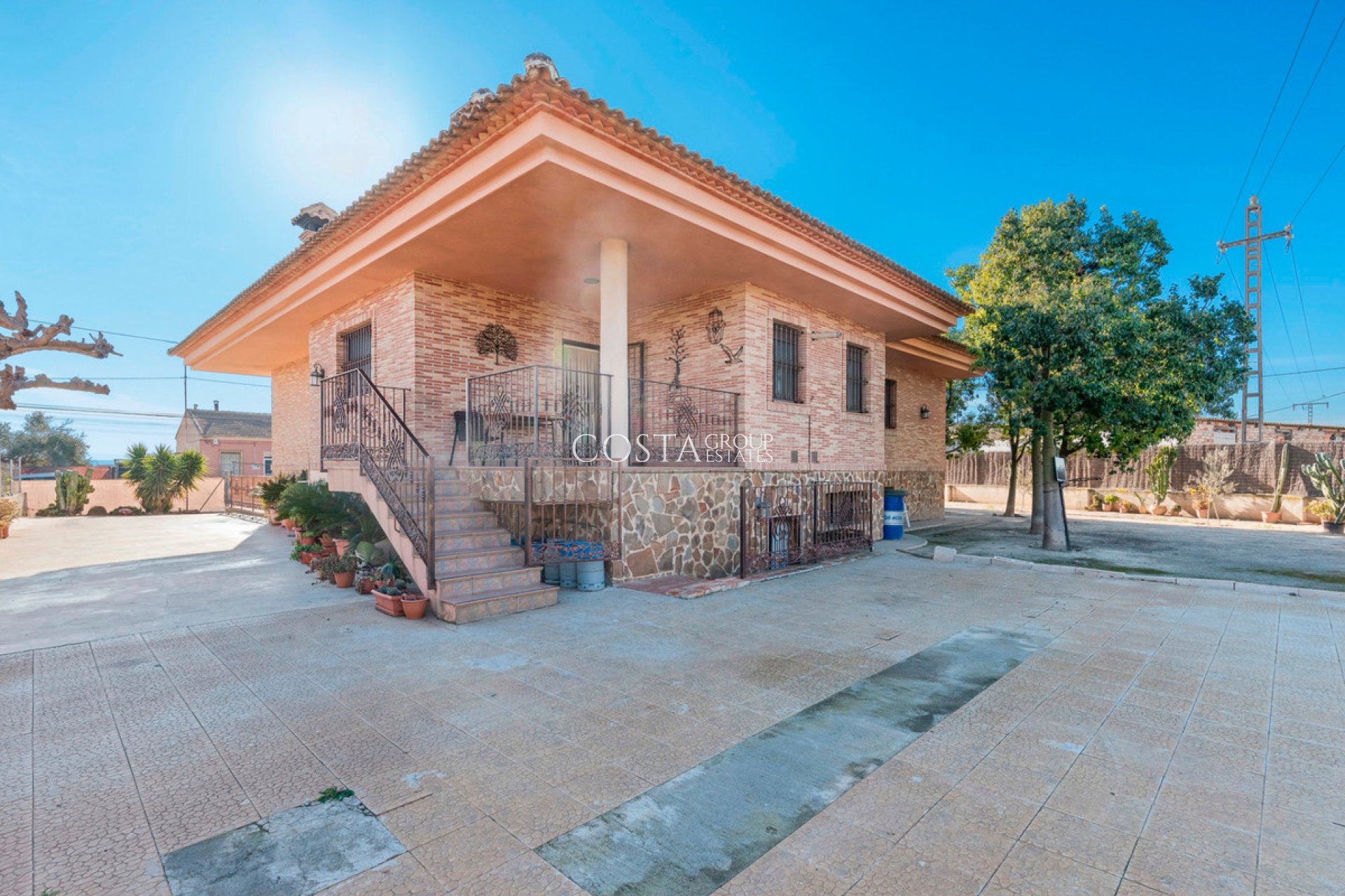 Resale - Villa -
Beniel - Beniel Centro