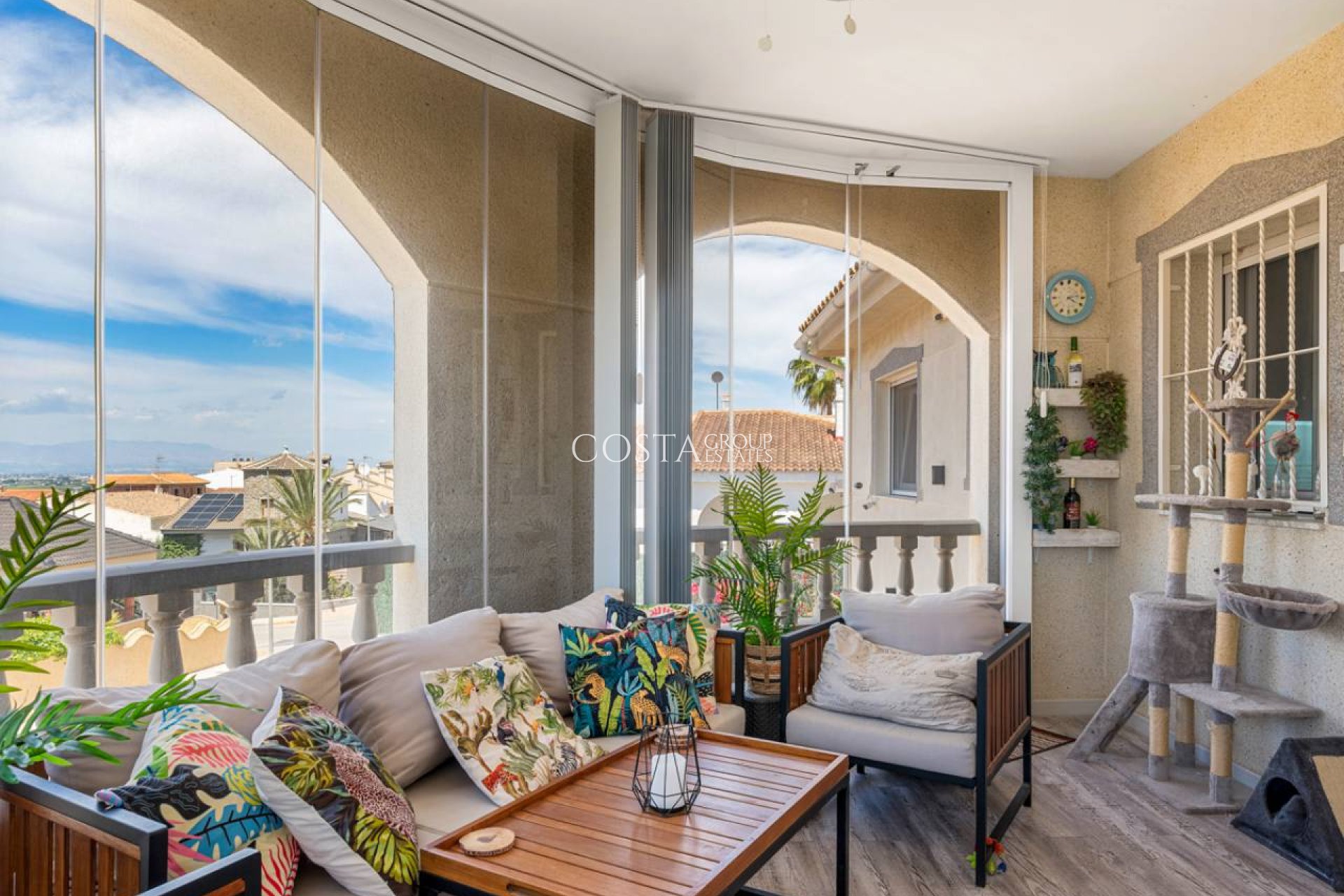 Resale - Villa -
Benijofar