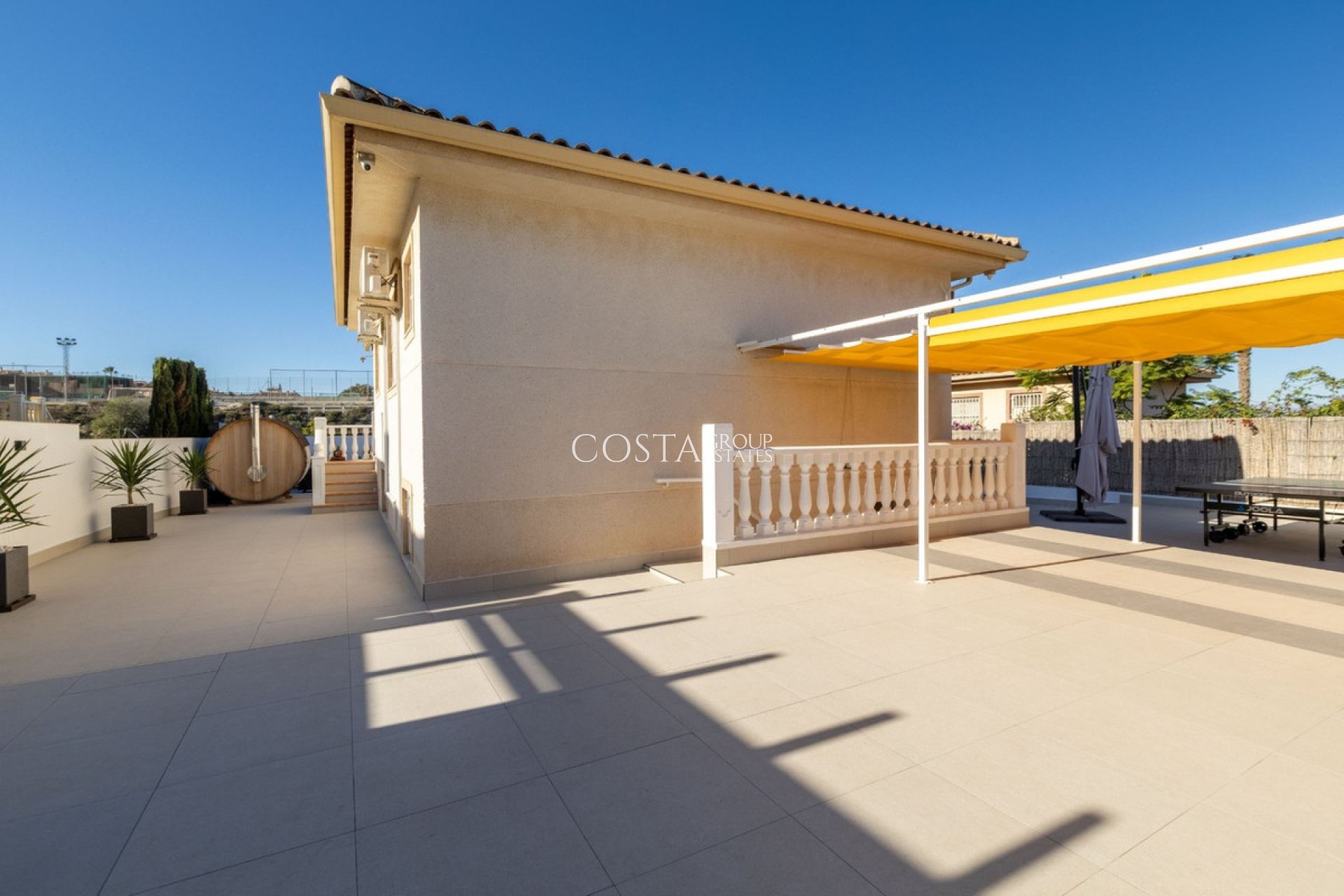 Resale - Villa -
Benijofar