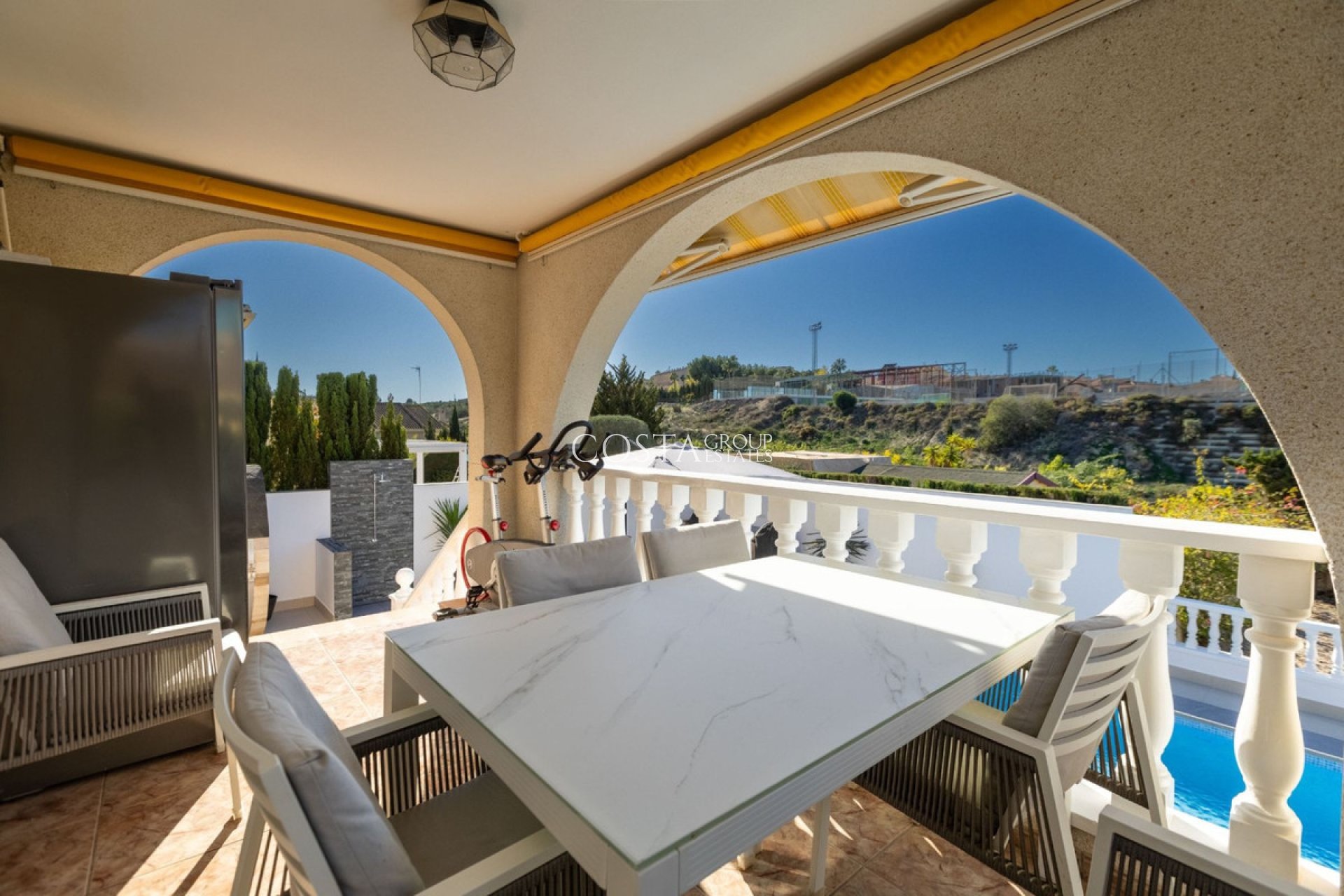 Resale - Villa -
Benijofar