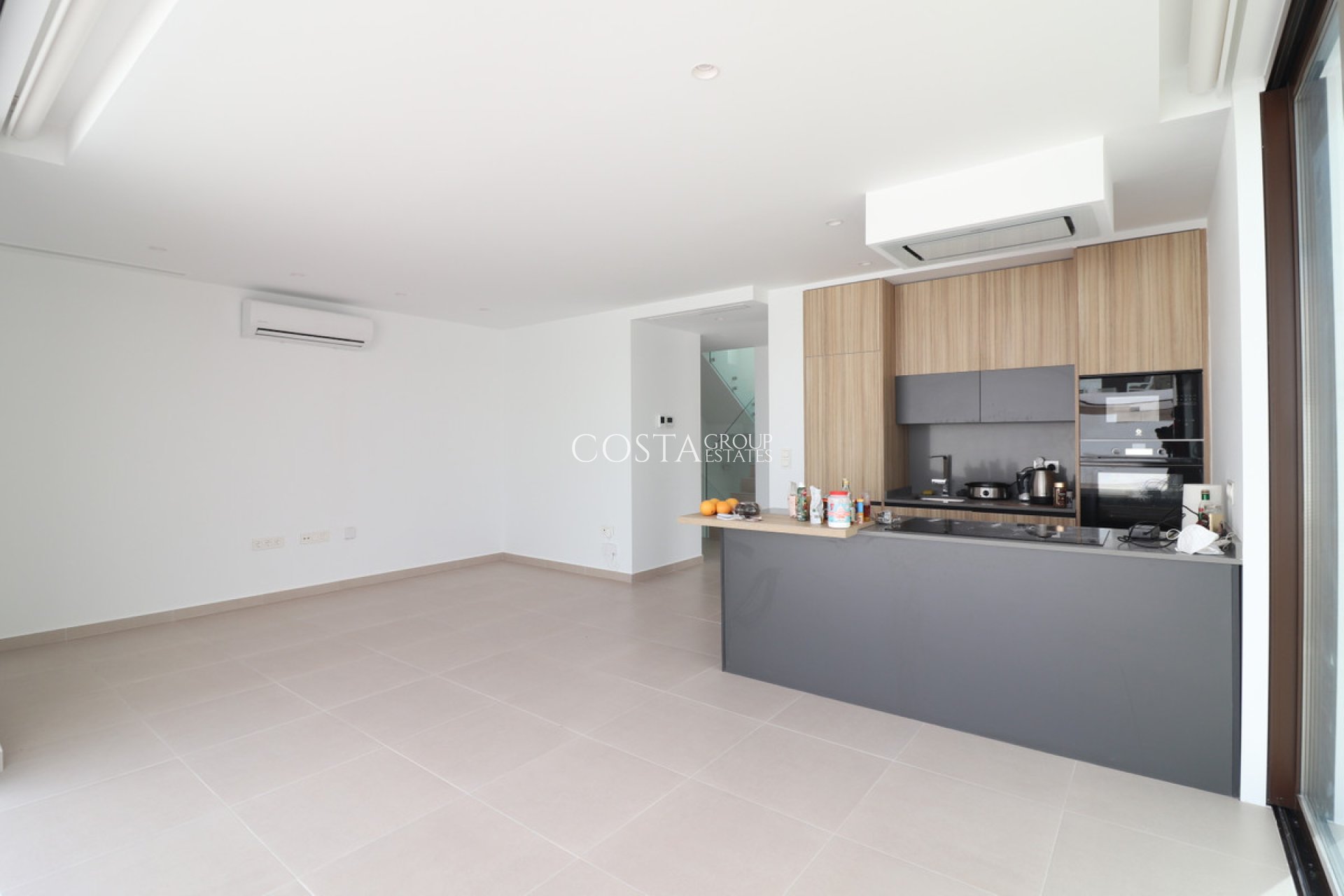 Resale - Villa -
Benijofar