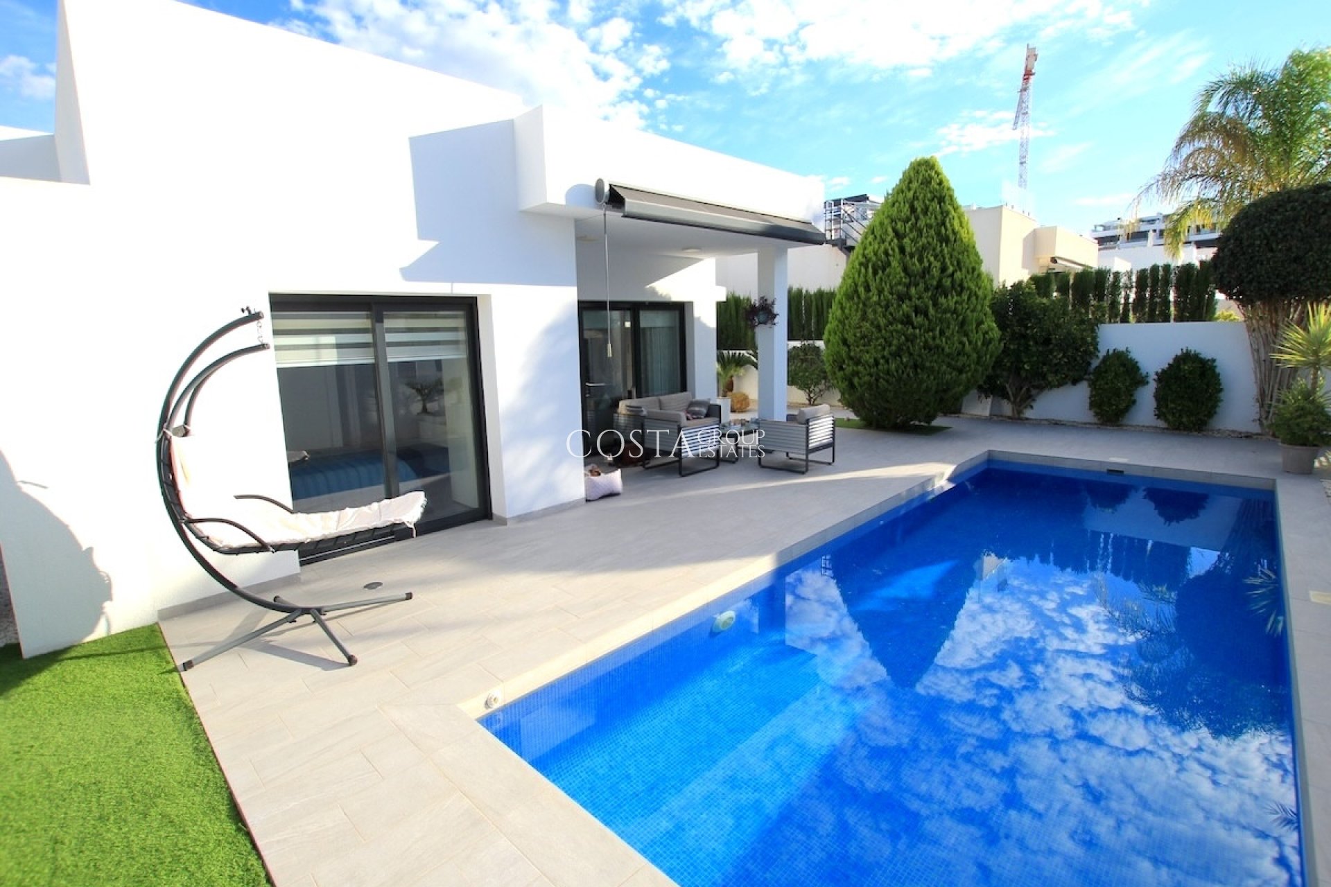 Resale - Villa -
Benijofar