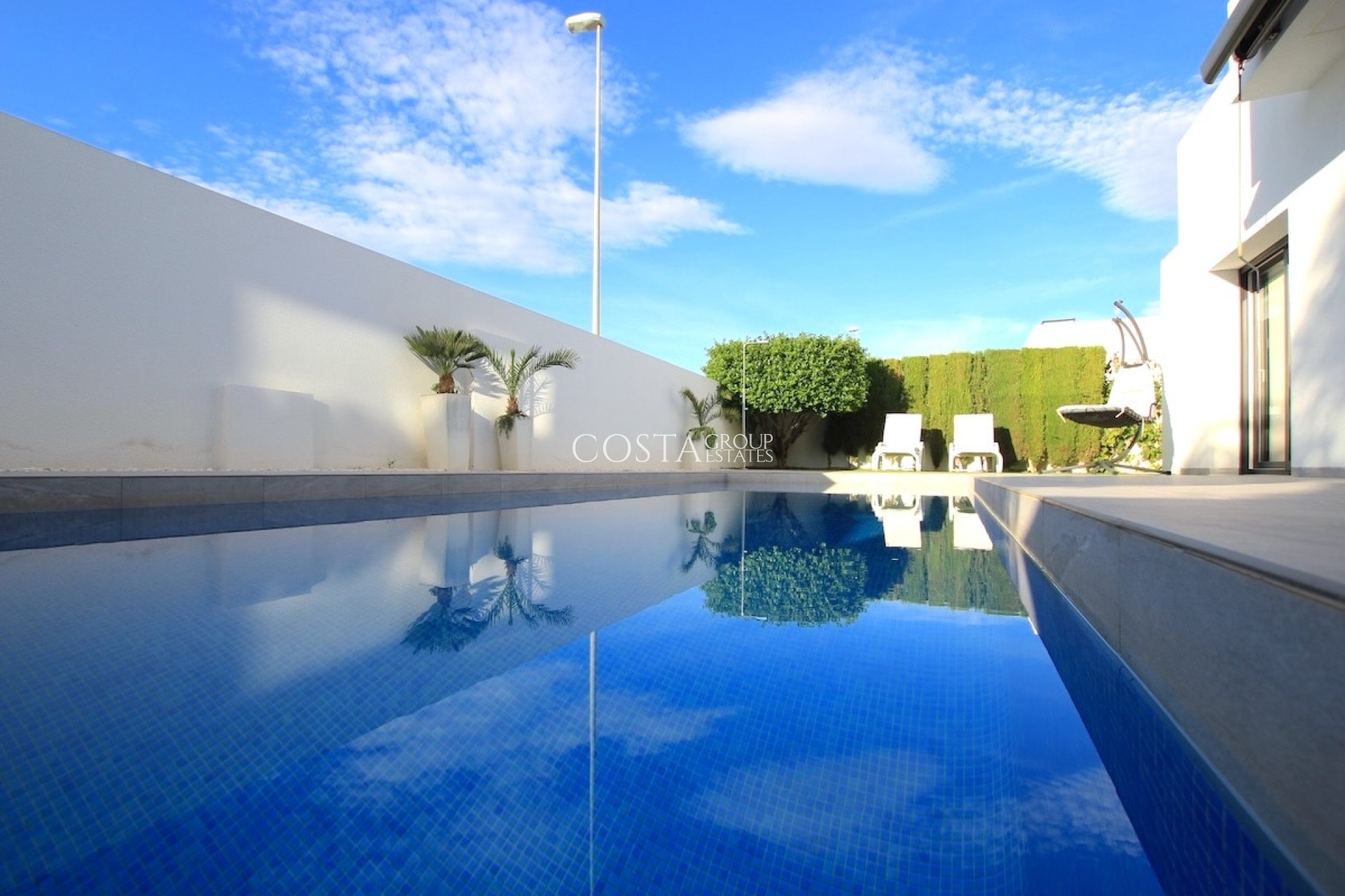 Resale - Villa -
Benijofar