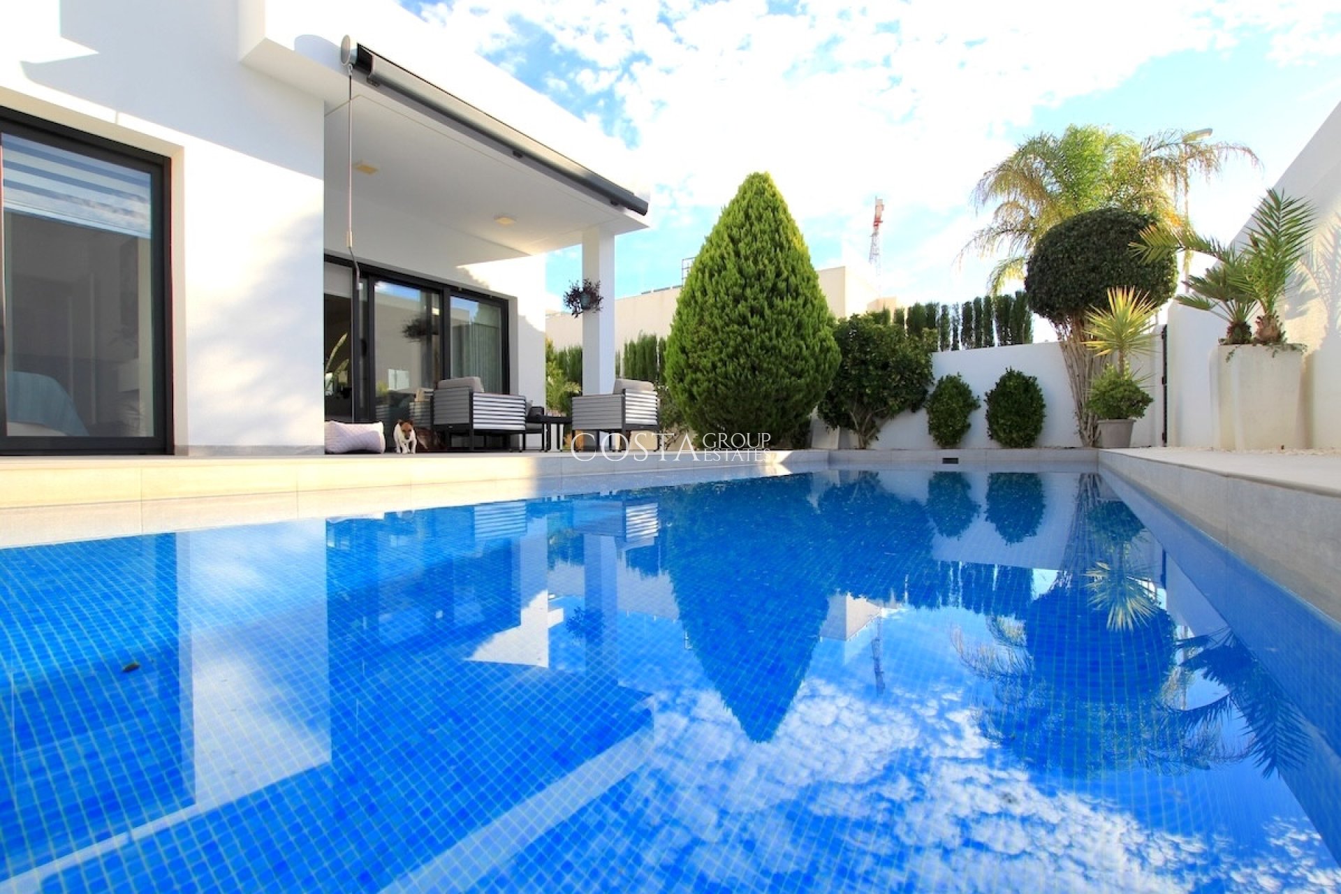 Resale - Villa -
Benijofar