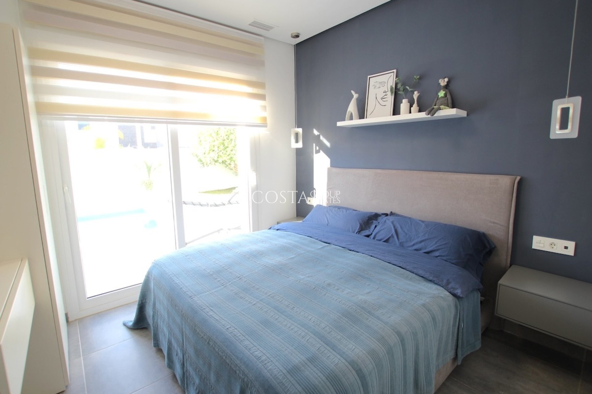 Resale - Villa -
Benijofar