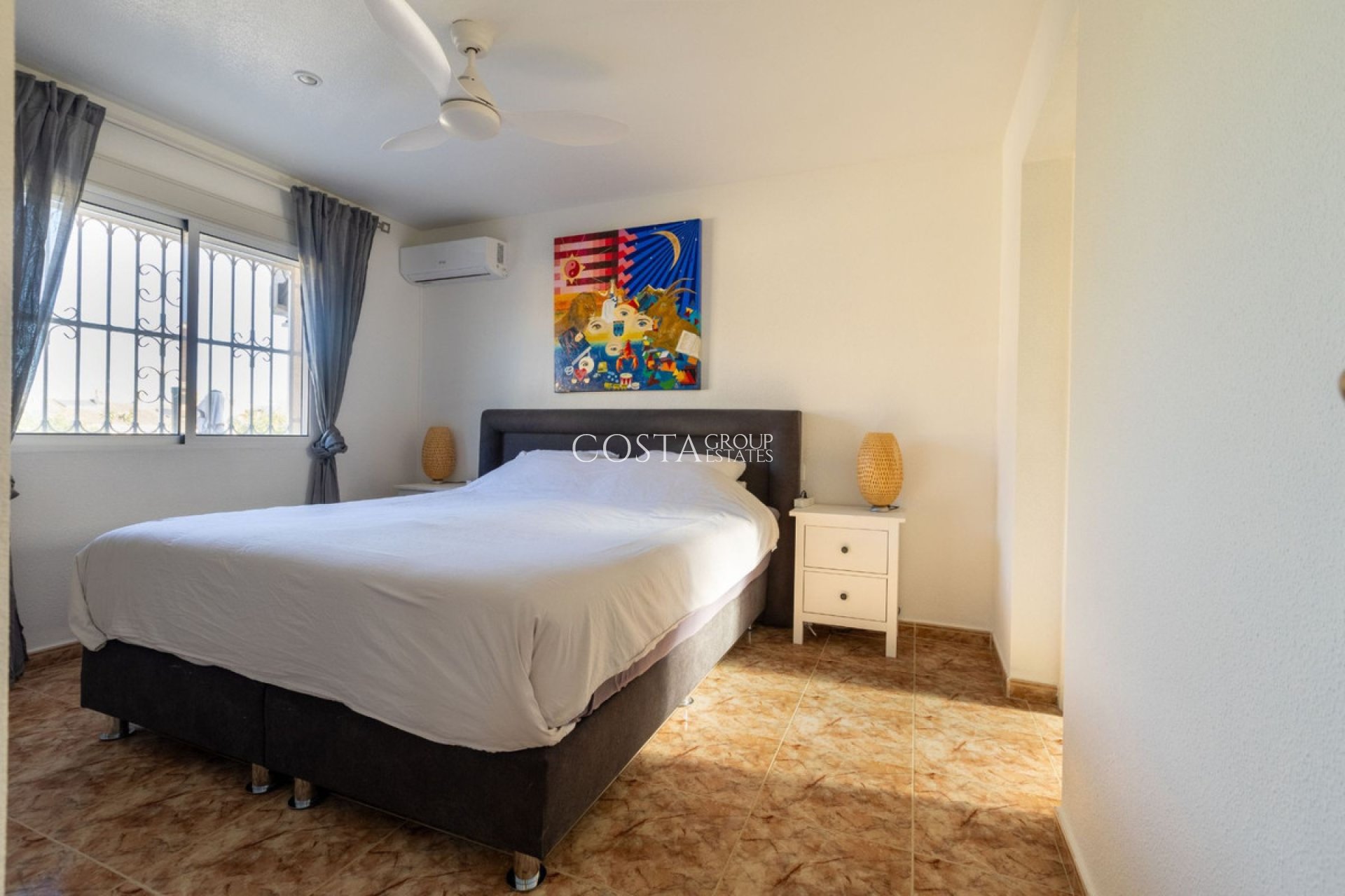 Resale - Villa -
Benijofar