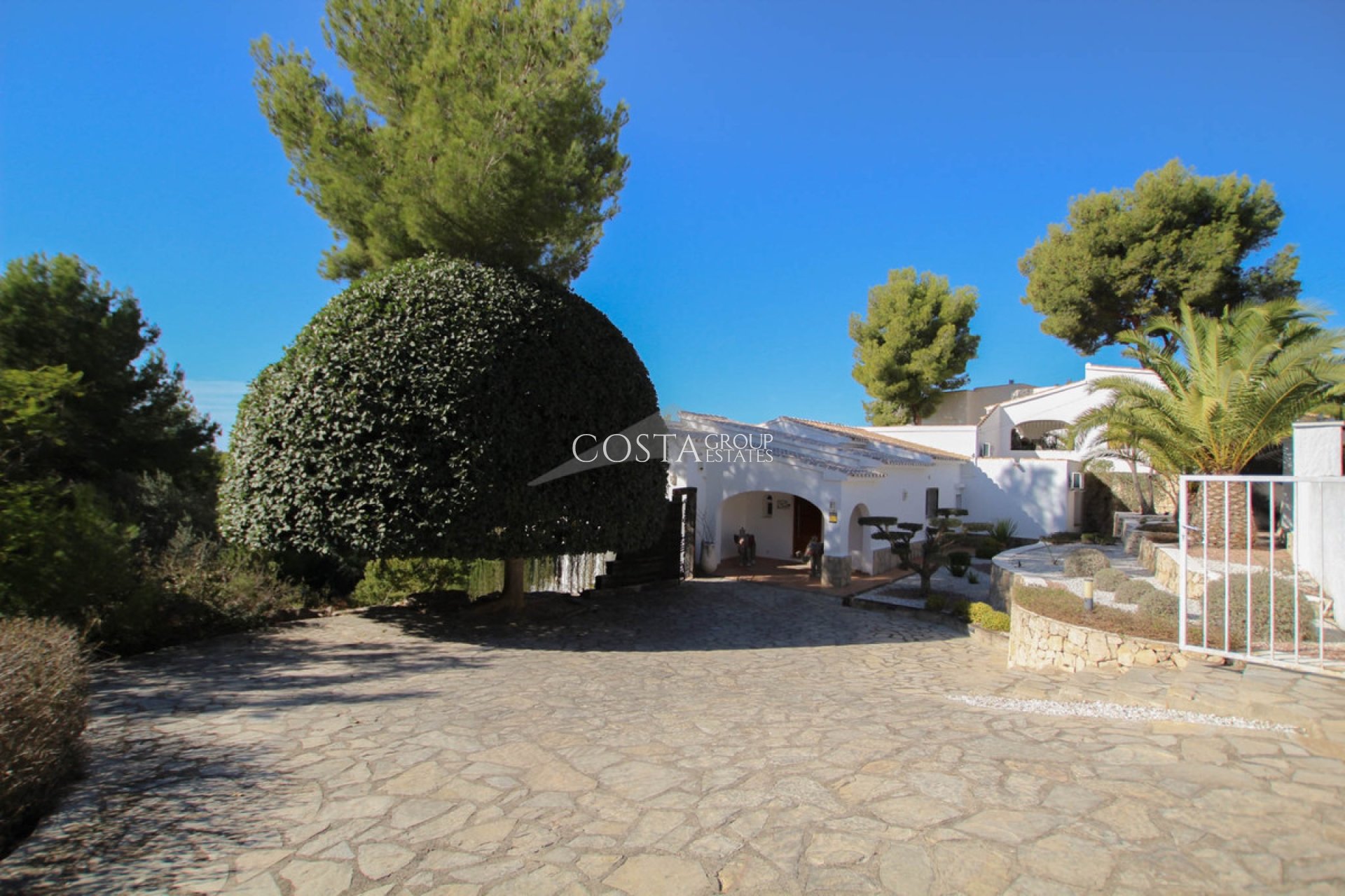 Resale - Villa -
Benissa - Benissa Centro