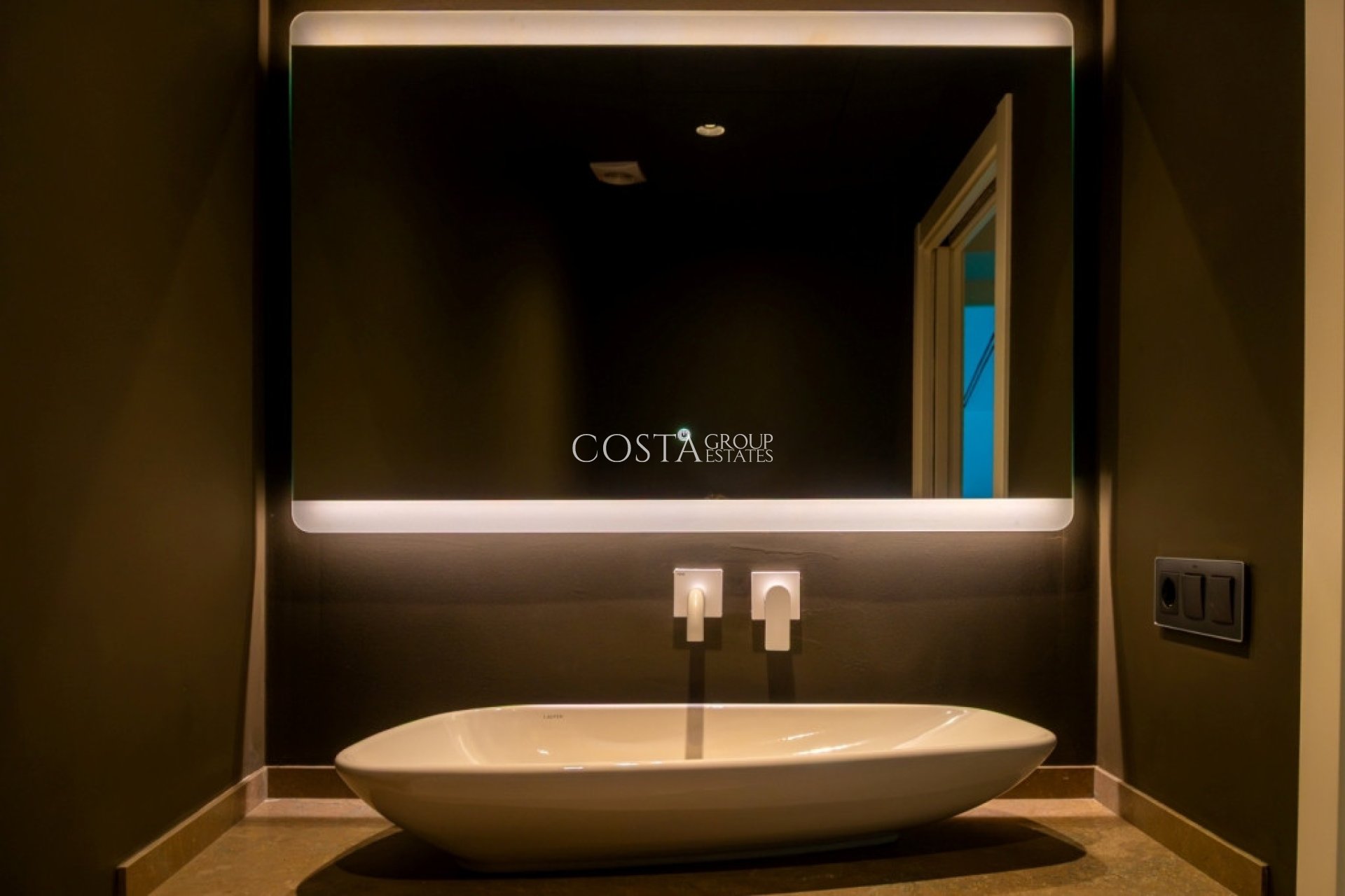 Resale - Villa -
Benissa - Benissa Centro