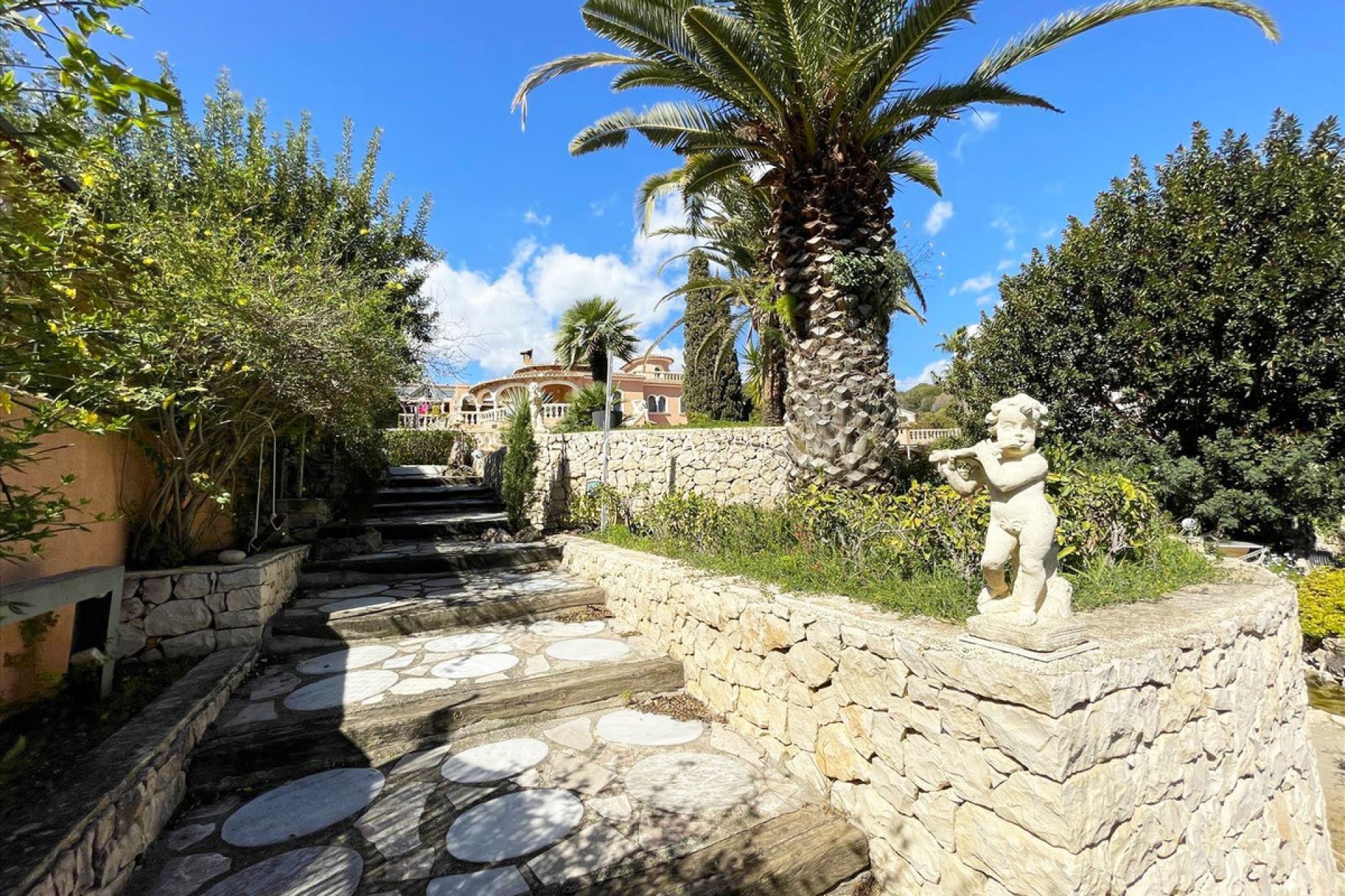 Resale - Villa -
Benissa - Benissa Centro