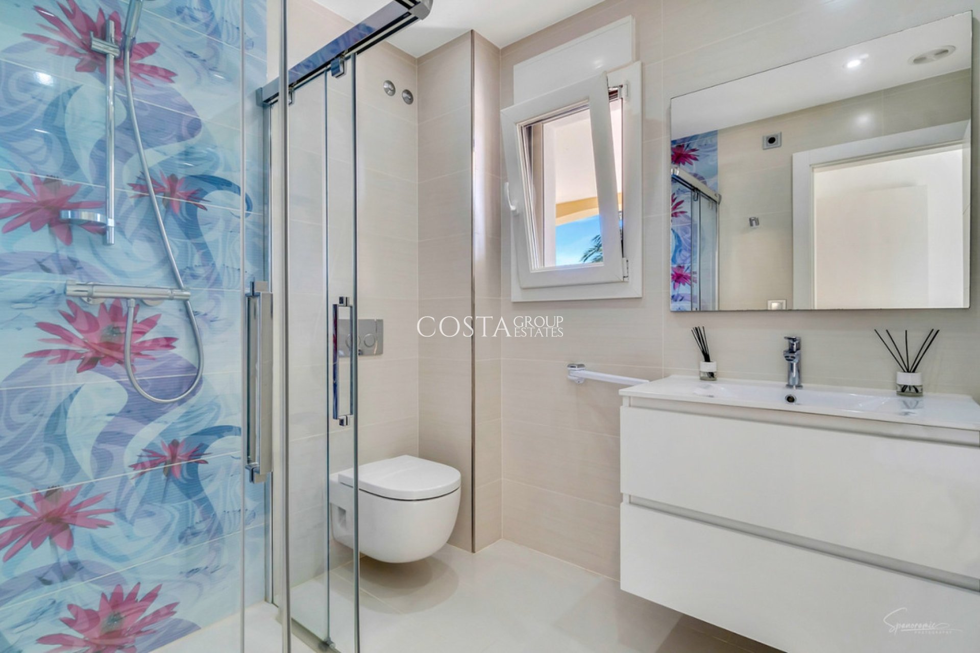 Resale - Villa -
Benissa - Benissa Centro