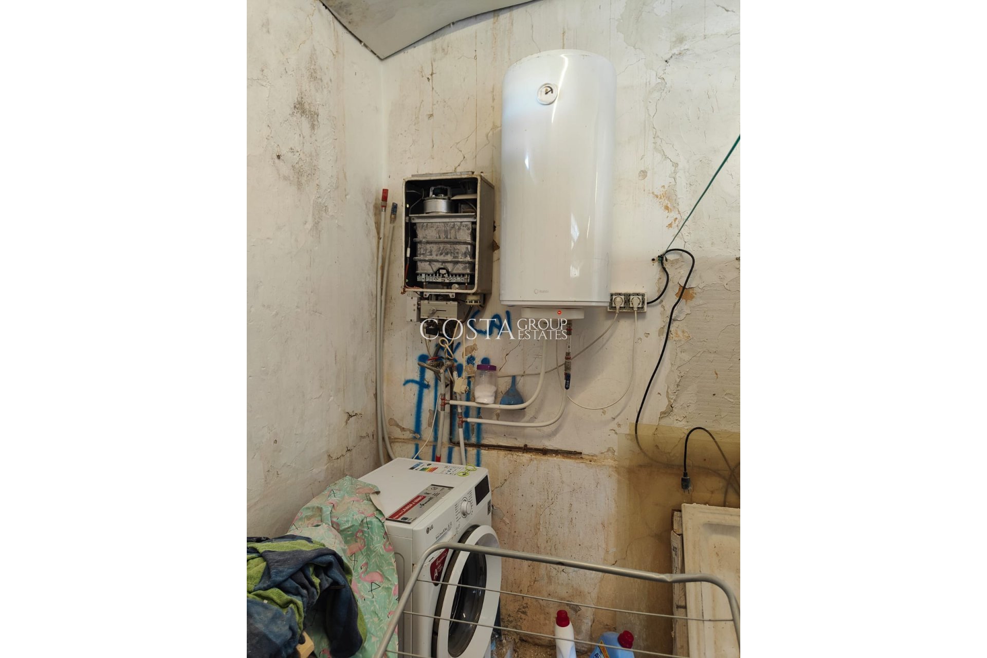 Resale - Villa -
Benissa - Benissa Centro