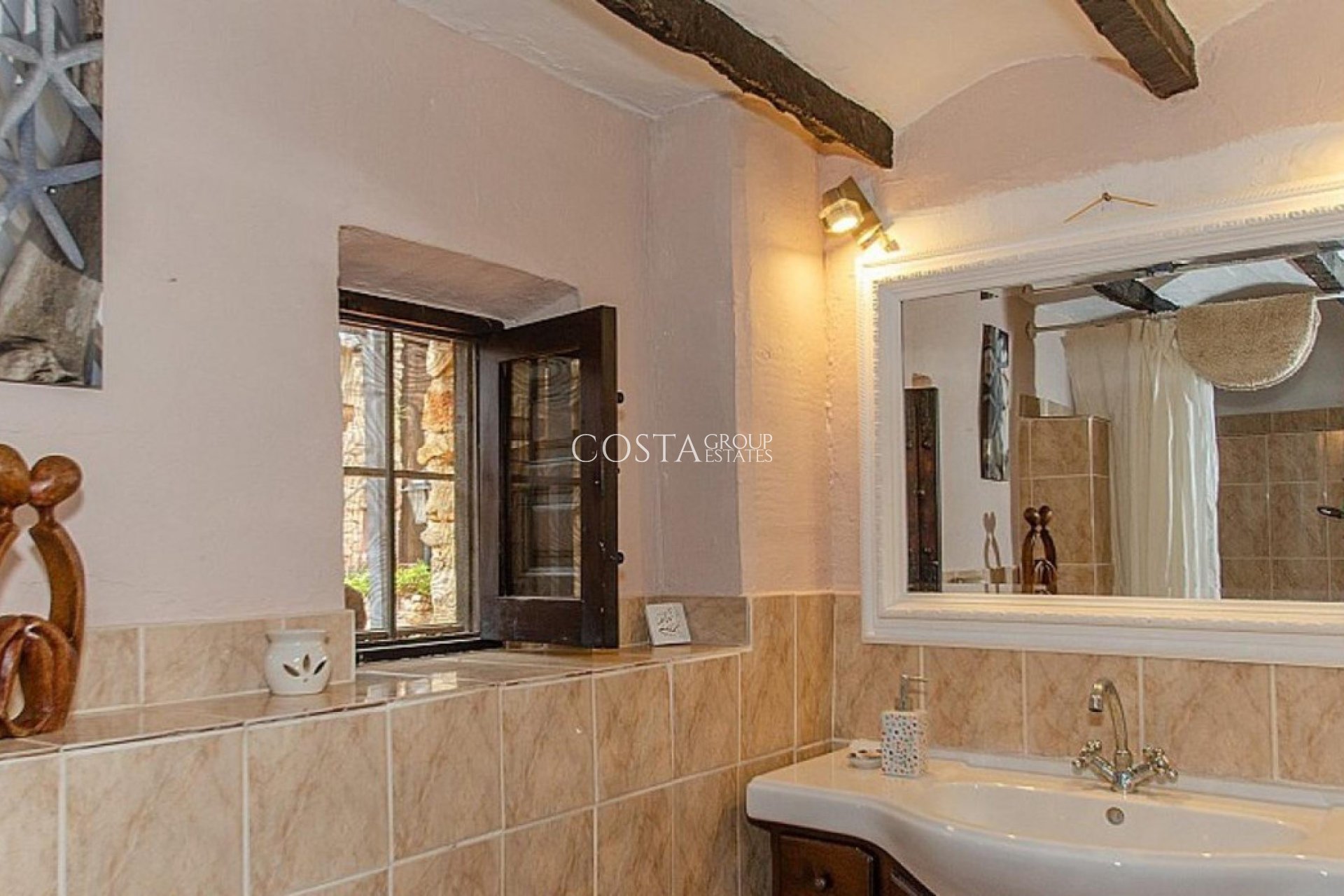 Resale - Villa -
Benissa - Benissa Centro