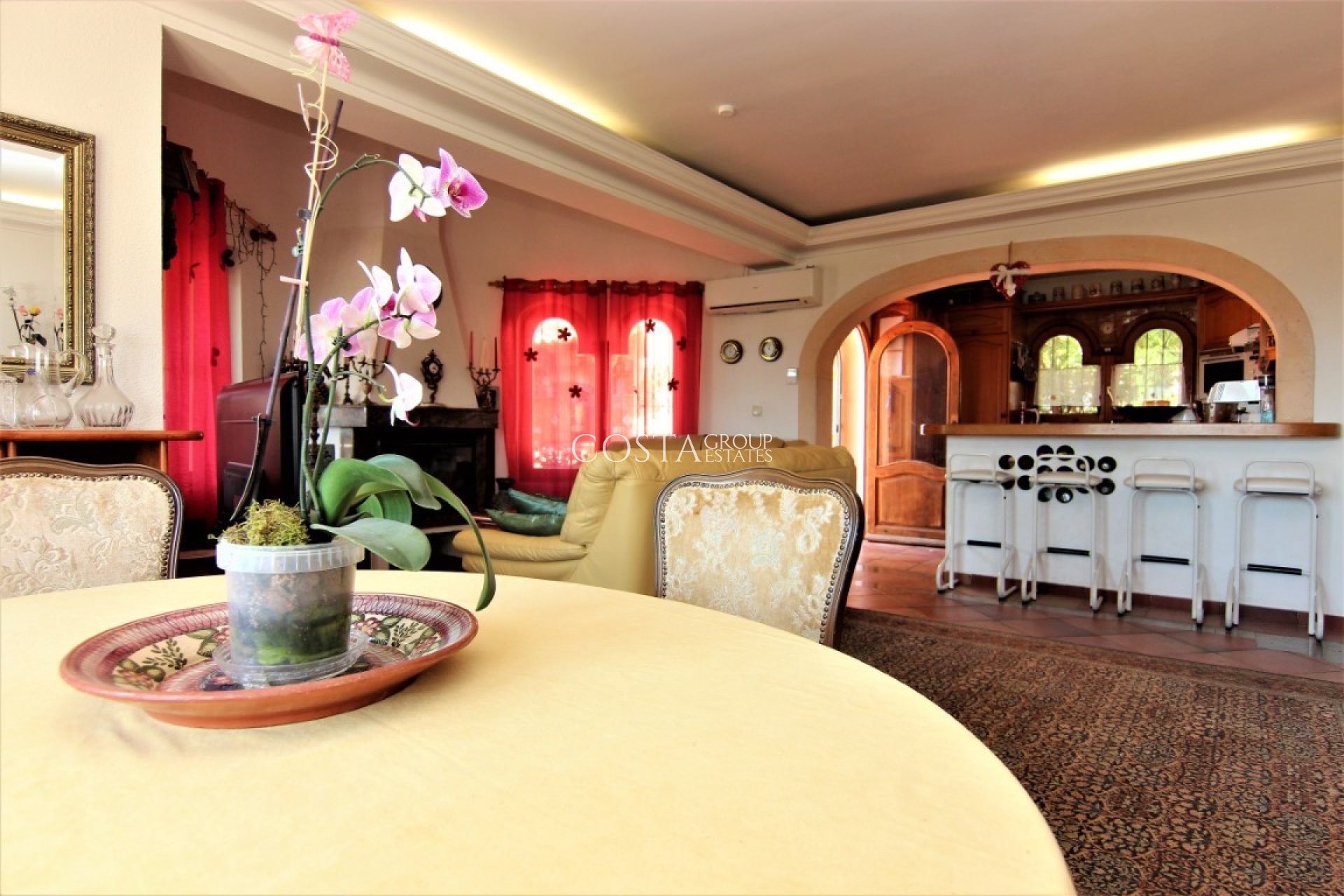 Resale - Villa -
Benissa - Benissa Centro