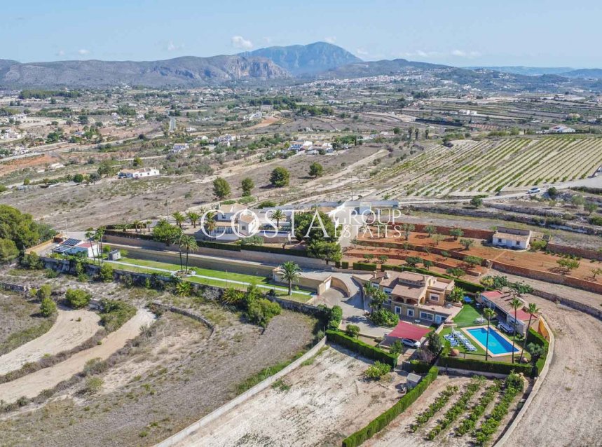 Resale - Villa -
Benissa - Benissa Centro