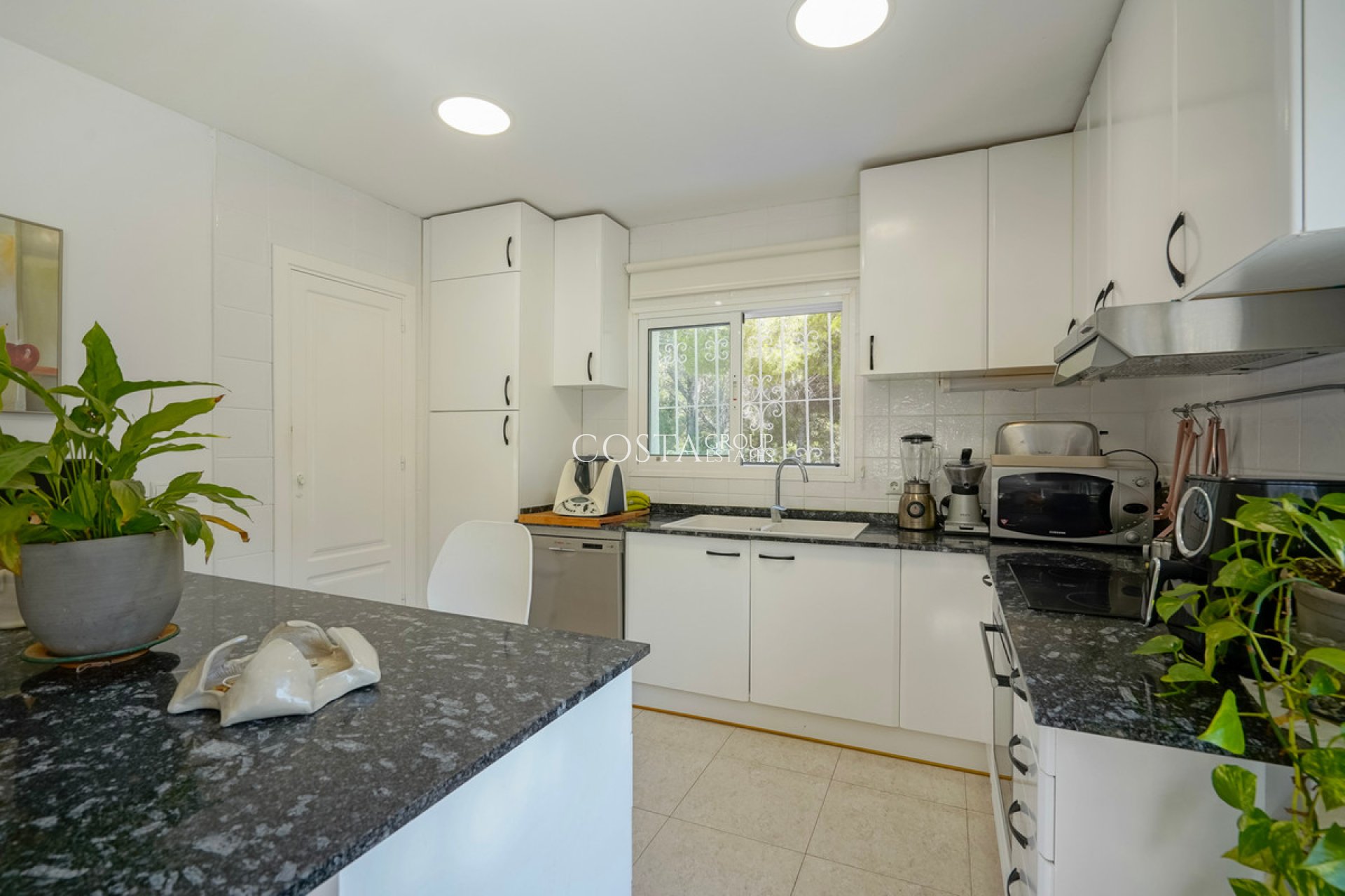 Resale - Villa -
Benissa - Benissa Centro