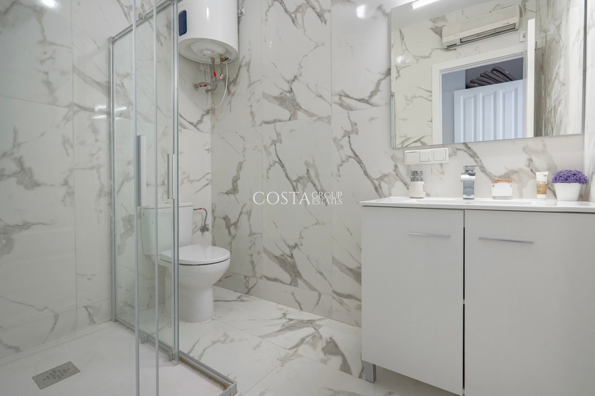 Resale - Villa -
Benissa - Benissa Centro