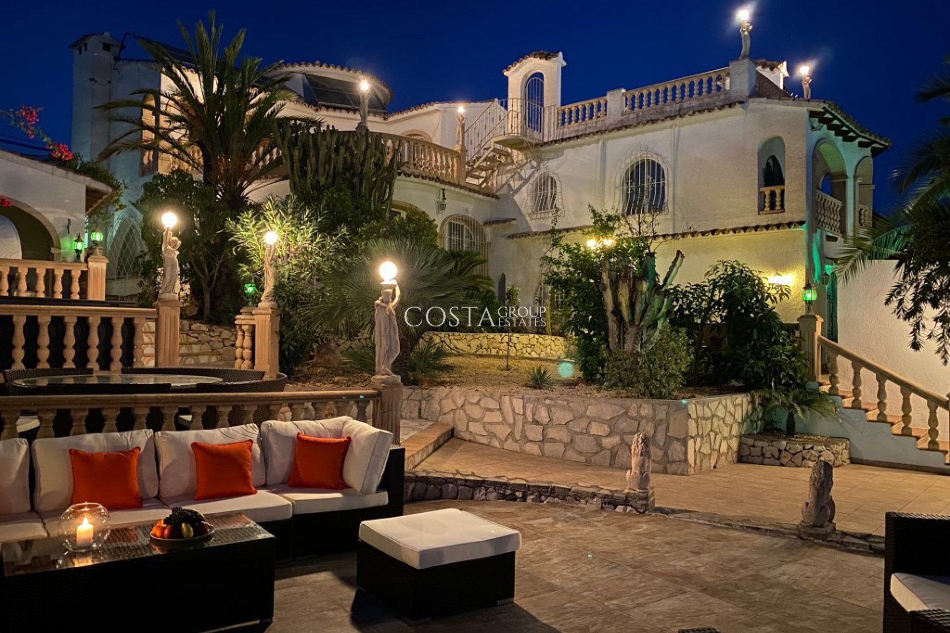 Resale - Villa -
Benissa - Benissa Centro