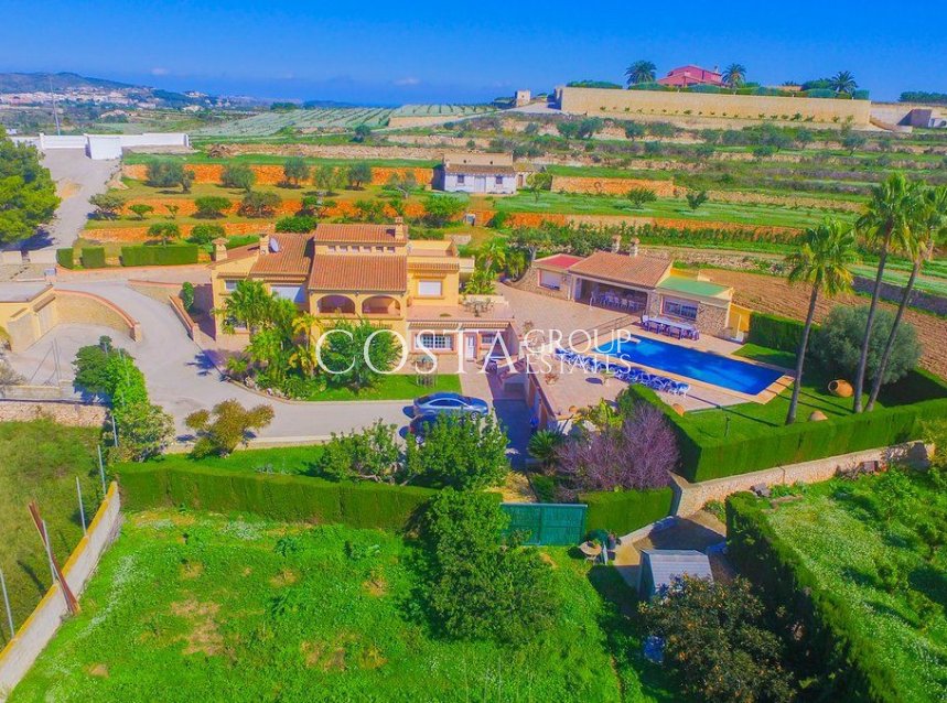 Resale - Villa -
Benissa - Benissa Centro