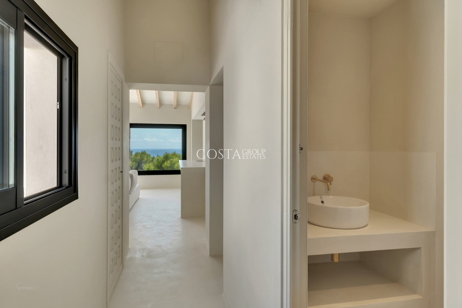 Resale - Villa -
Benissa - Benissa Centro