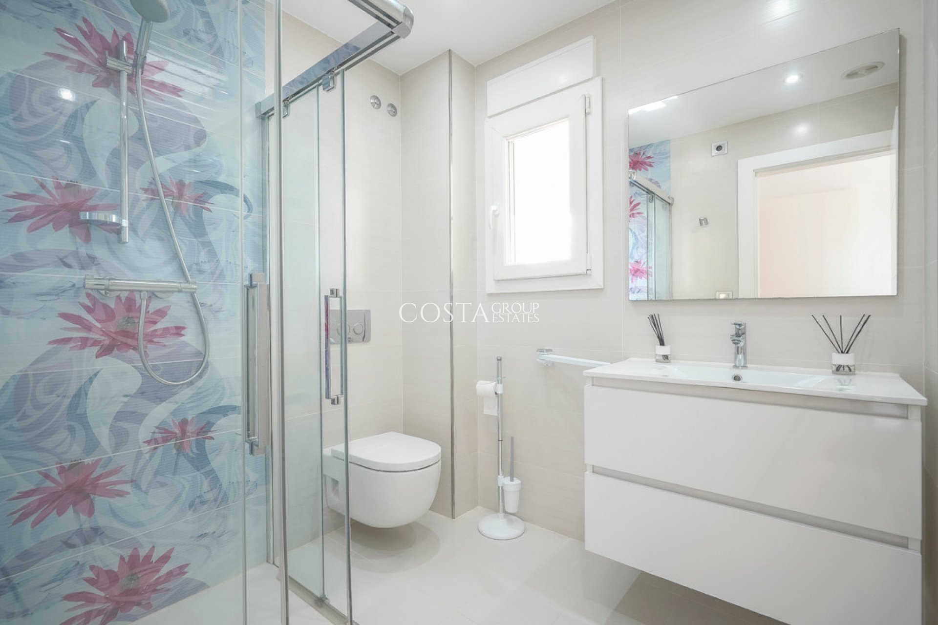 Resale - Villa -
Benissa - Benissa Centro