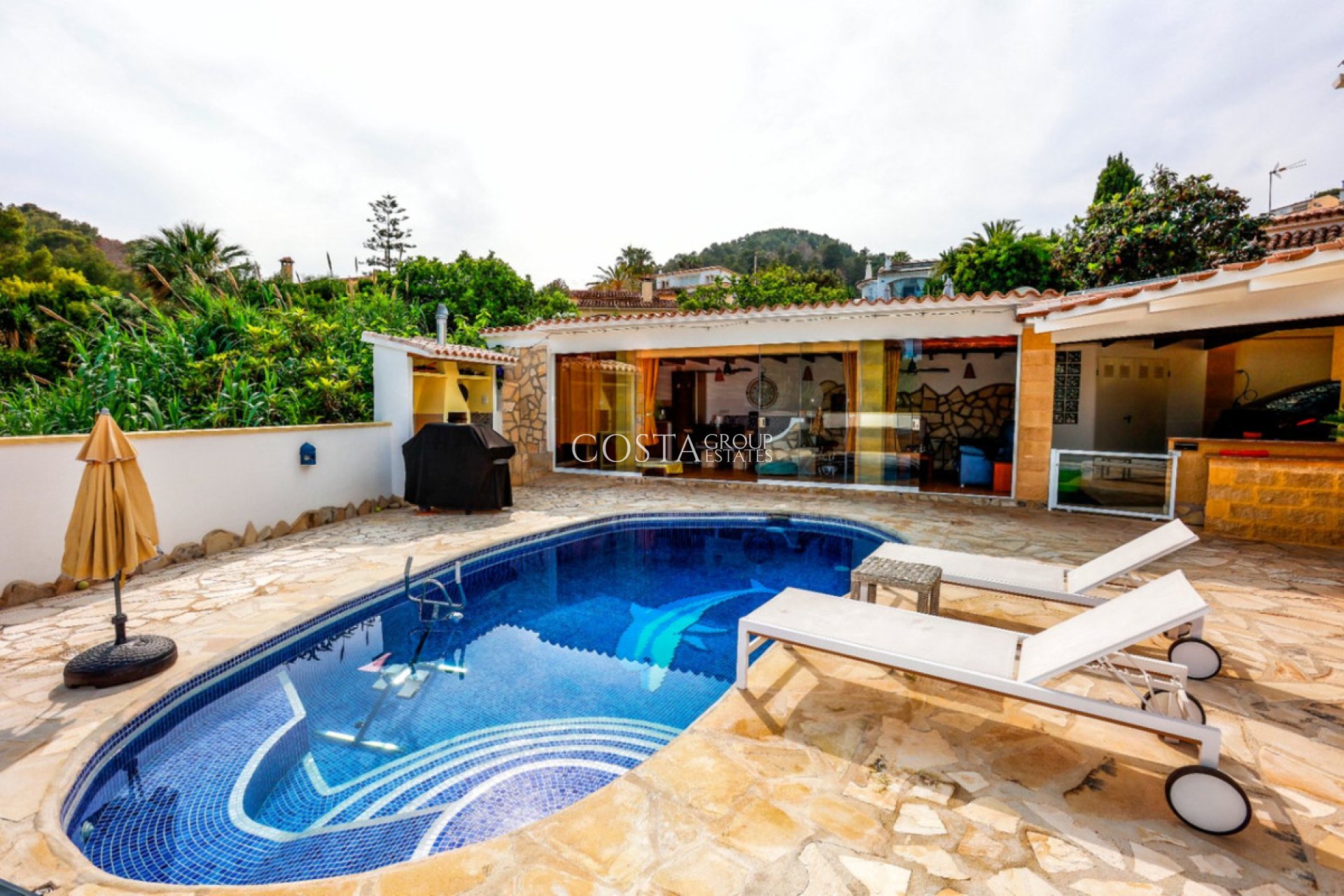 Resale - Villa -
Benissa - Benissa Centro