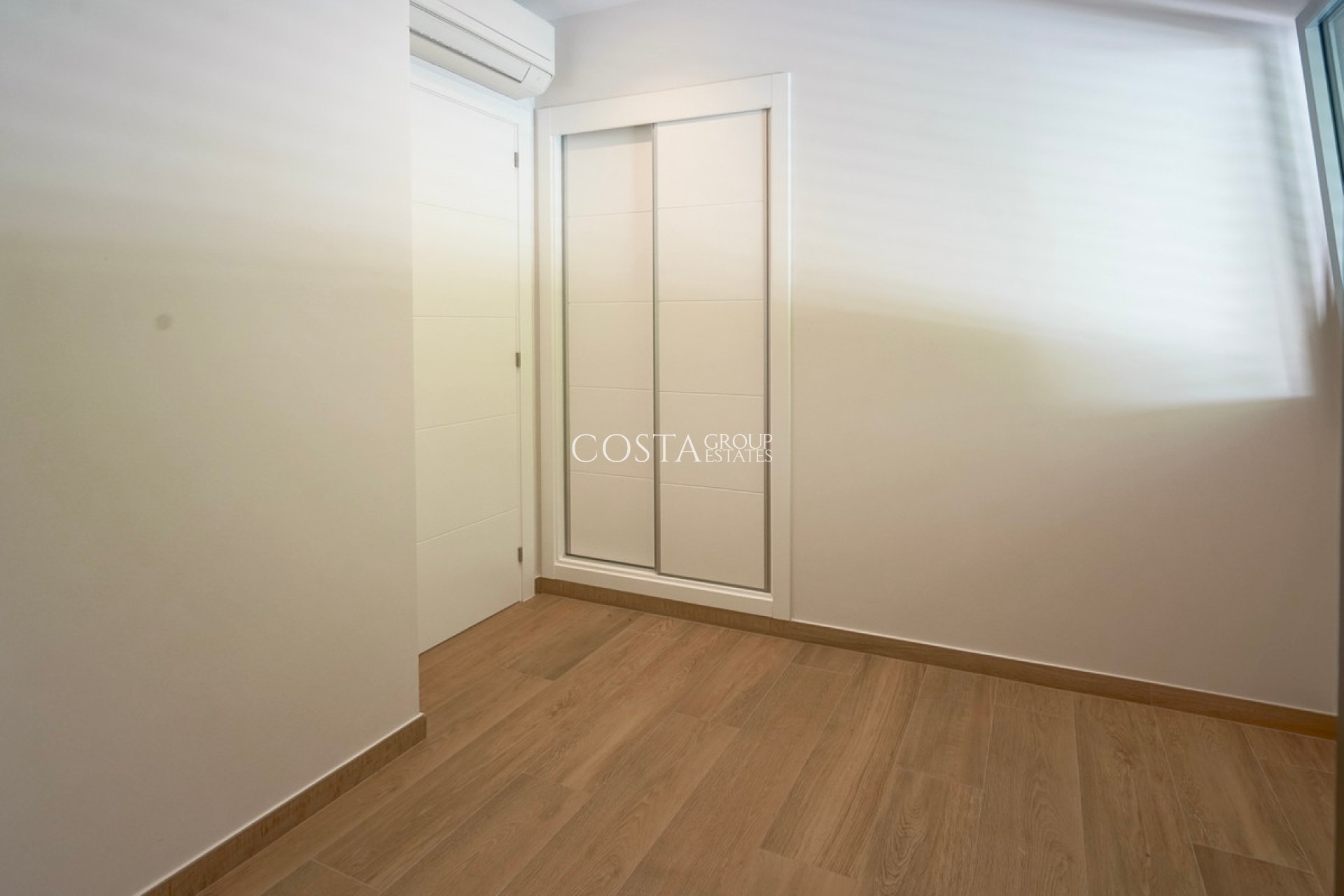 Resale - Villa -
Benissa - Benissa Centro