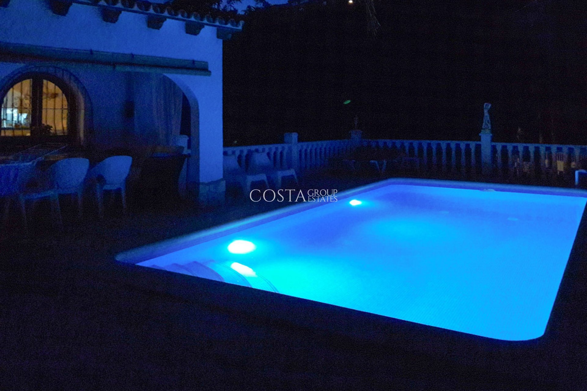 Resale - Villa -
Benissa - Benissa Centro