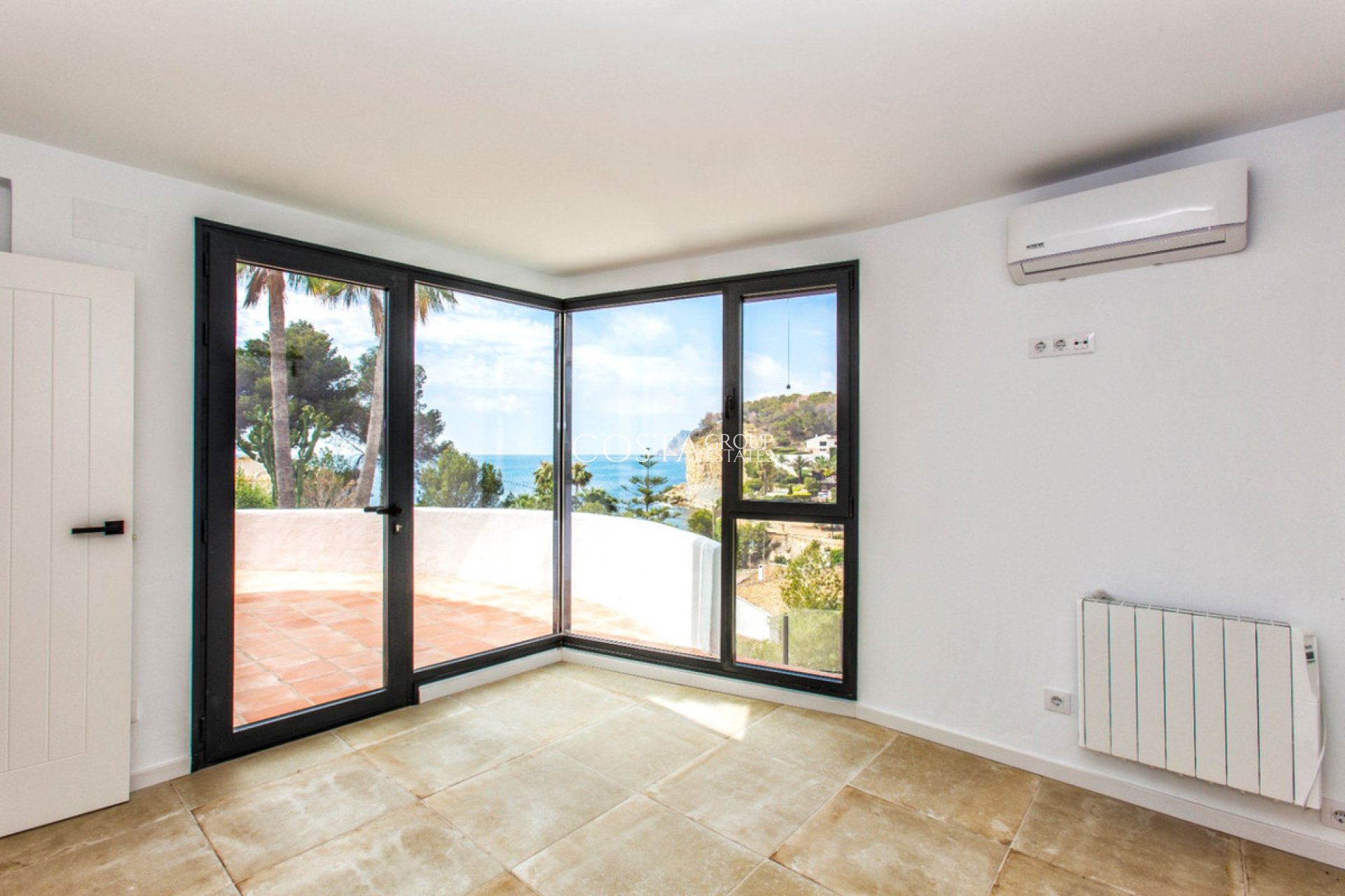 Resale - Villa -
Benissa - Benissa Centro