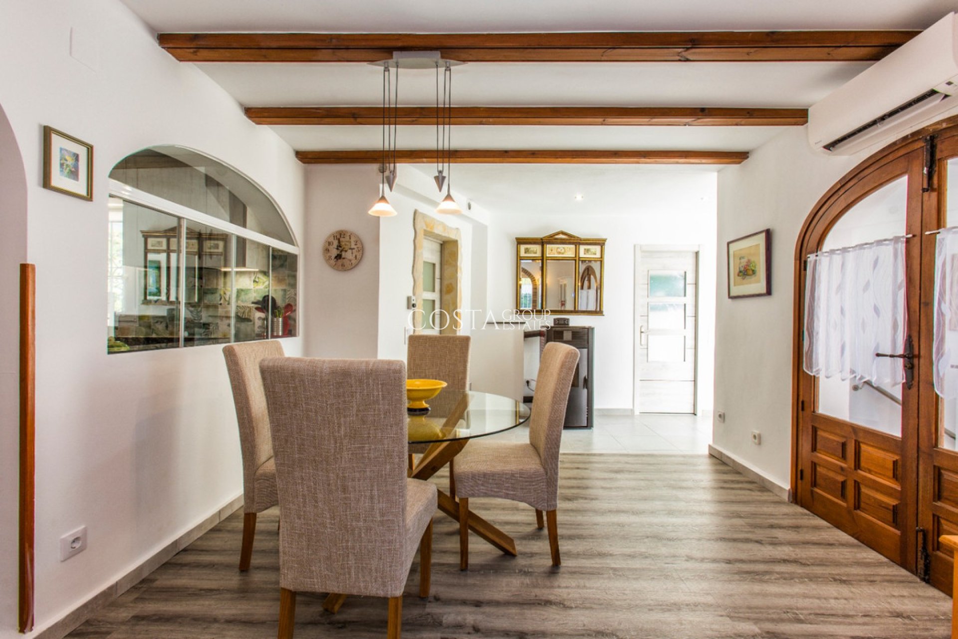 Resale - Villa -
Benissa - Benissa Centro