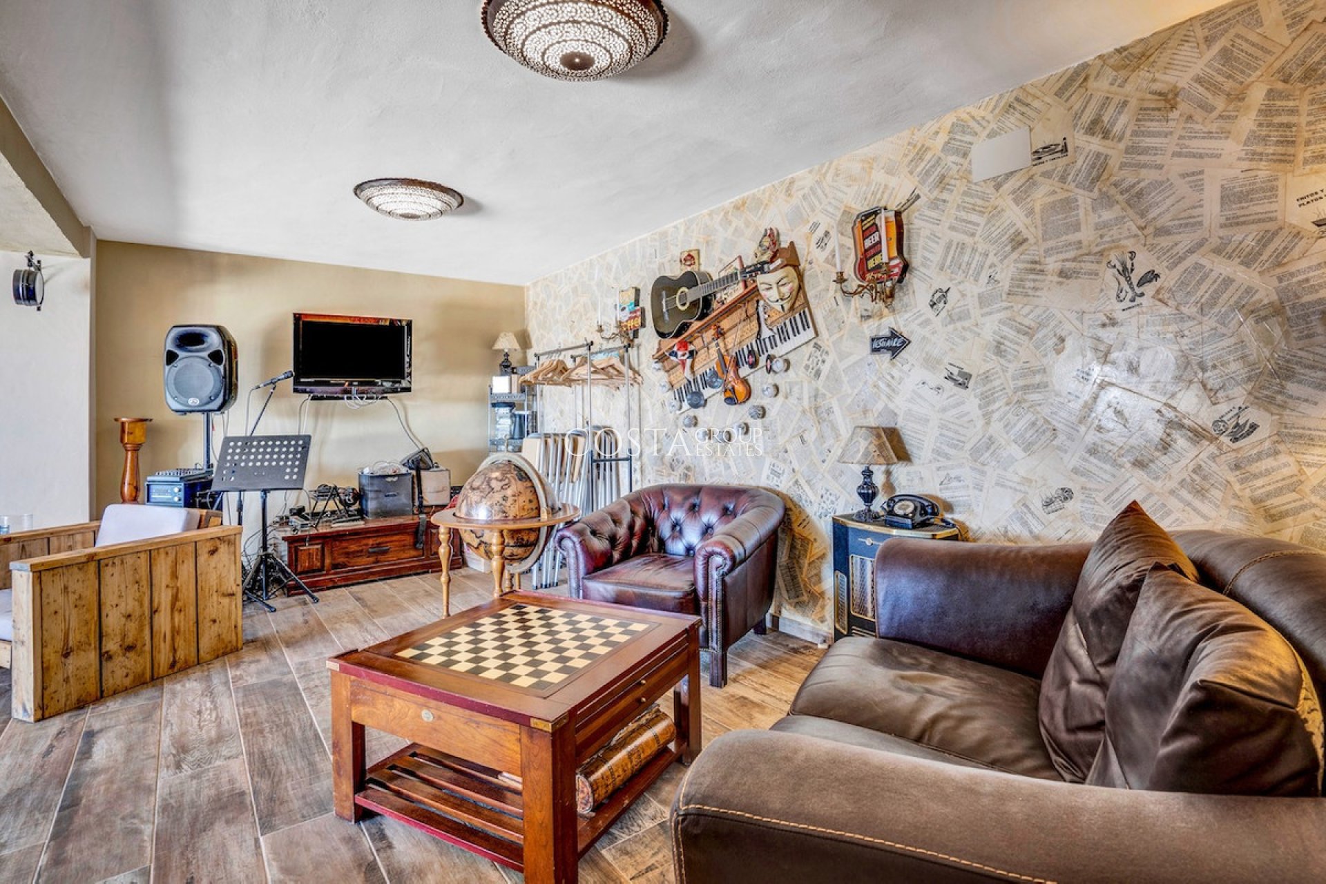 Resale - Villa -
Benissa - Benissa Centro