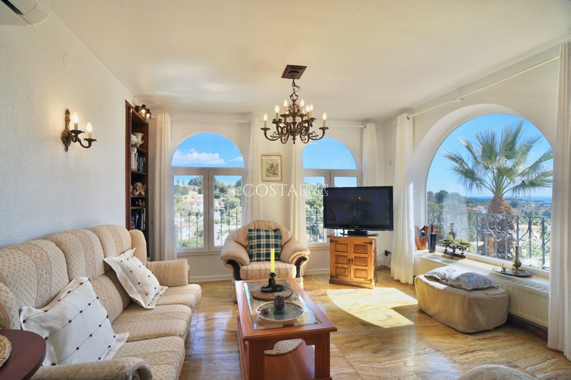 Resale - Villa -
Benissa - Benissa Centro