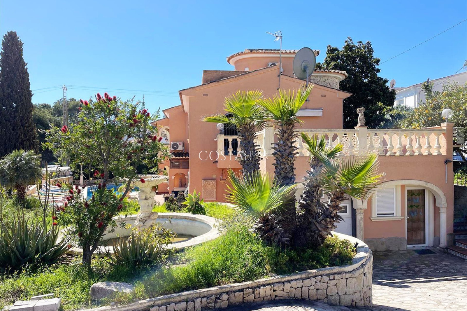 Resale - Villa -
Benissa - Benissa Centro