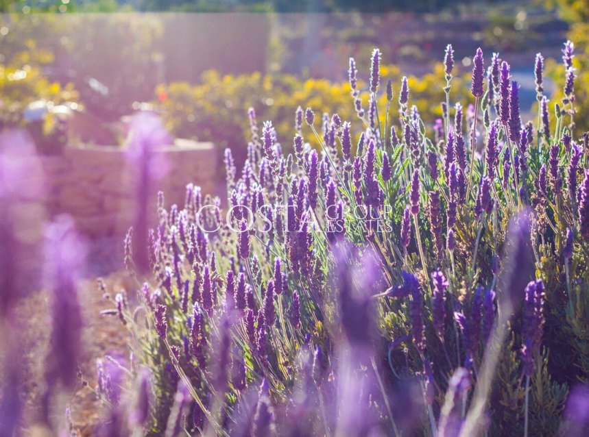 Resale - Villa -
Benissa - Benissa Centro