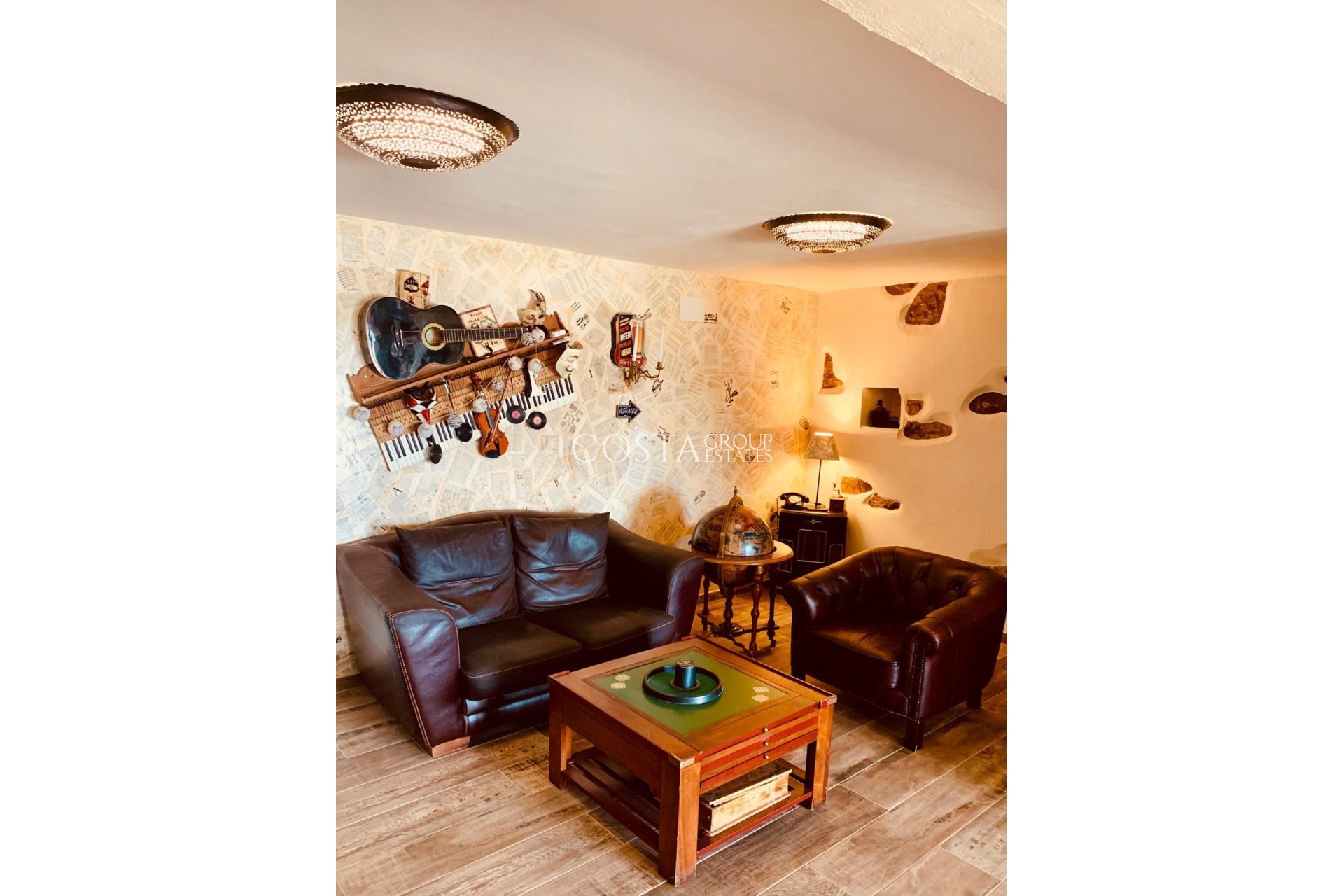 Resale - Villa -
Benissa - Benissa Centro