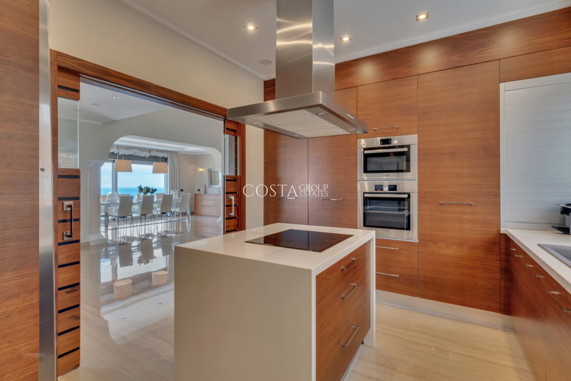 Resale - Villa -
Benissa - Benissa Centro